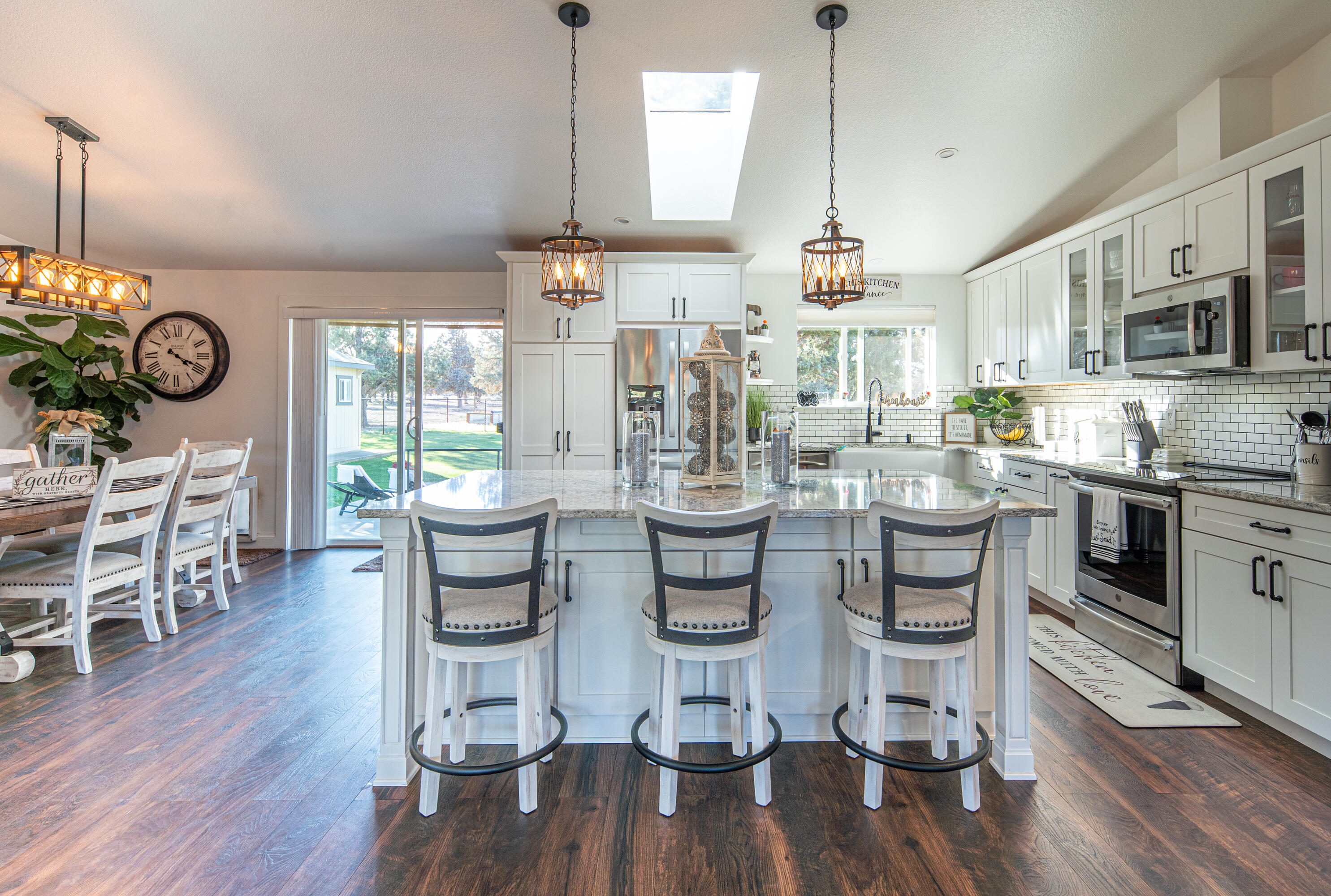 13714 SW Chipmunk Road