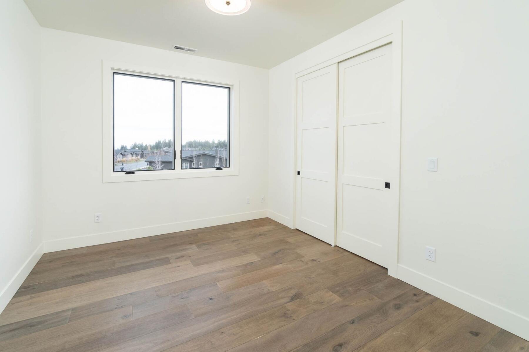 61285 McRoberts Lane, 30