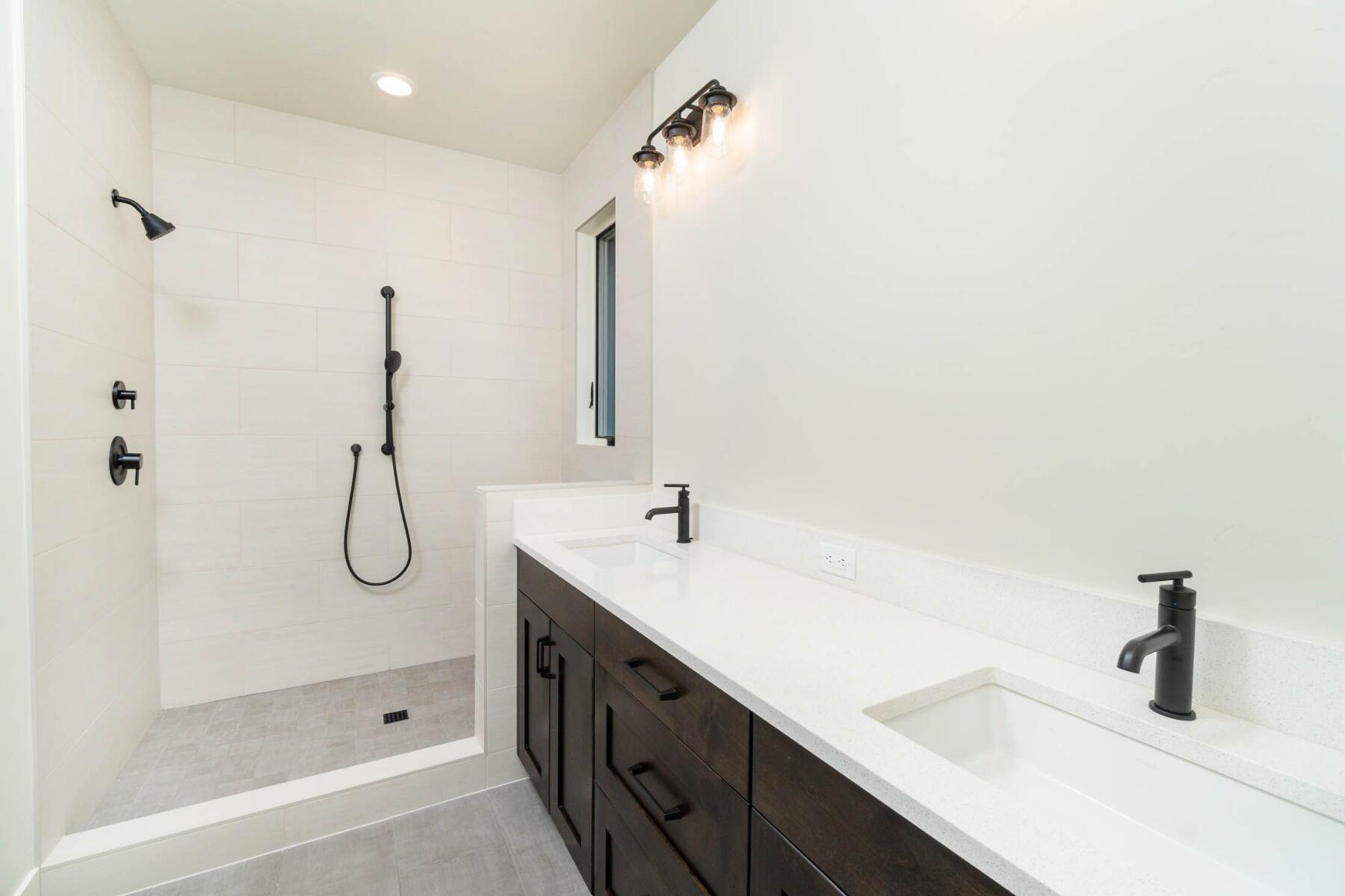 61285 McRoberts Lane, 30