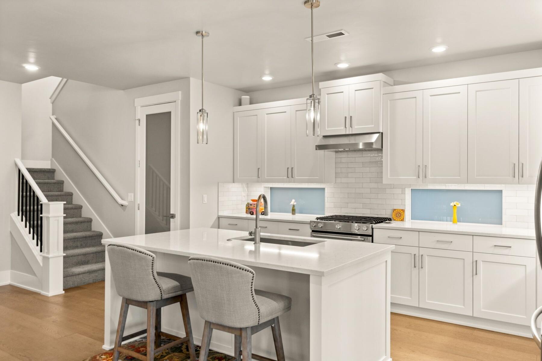 2296 NW Skyline Ranch Road