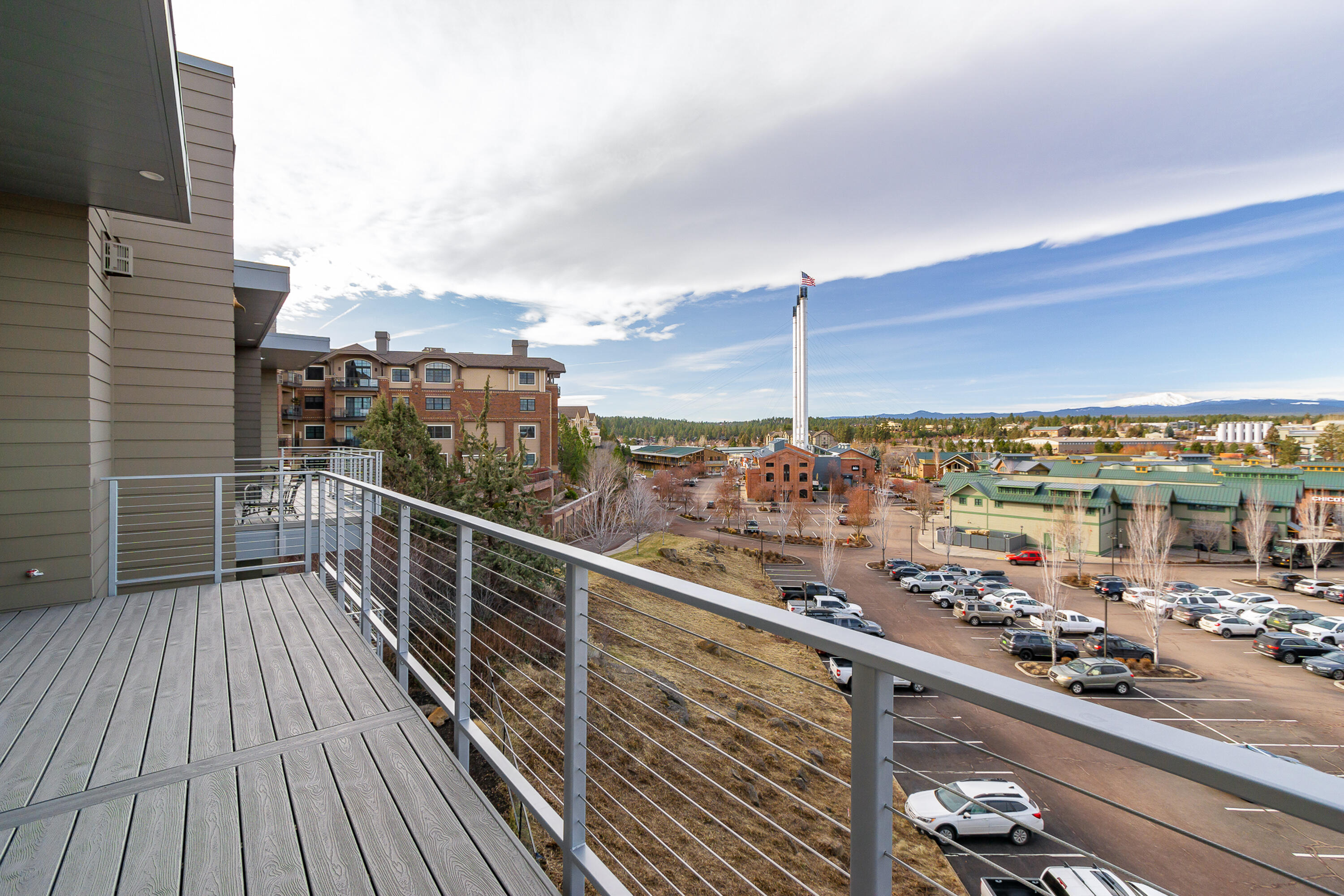 291 SW Bluff Drive, UNIT 320