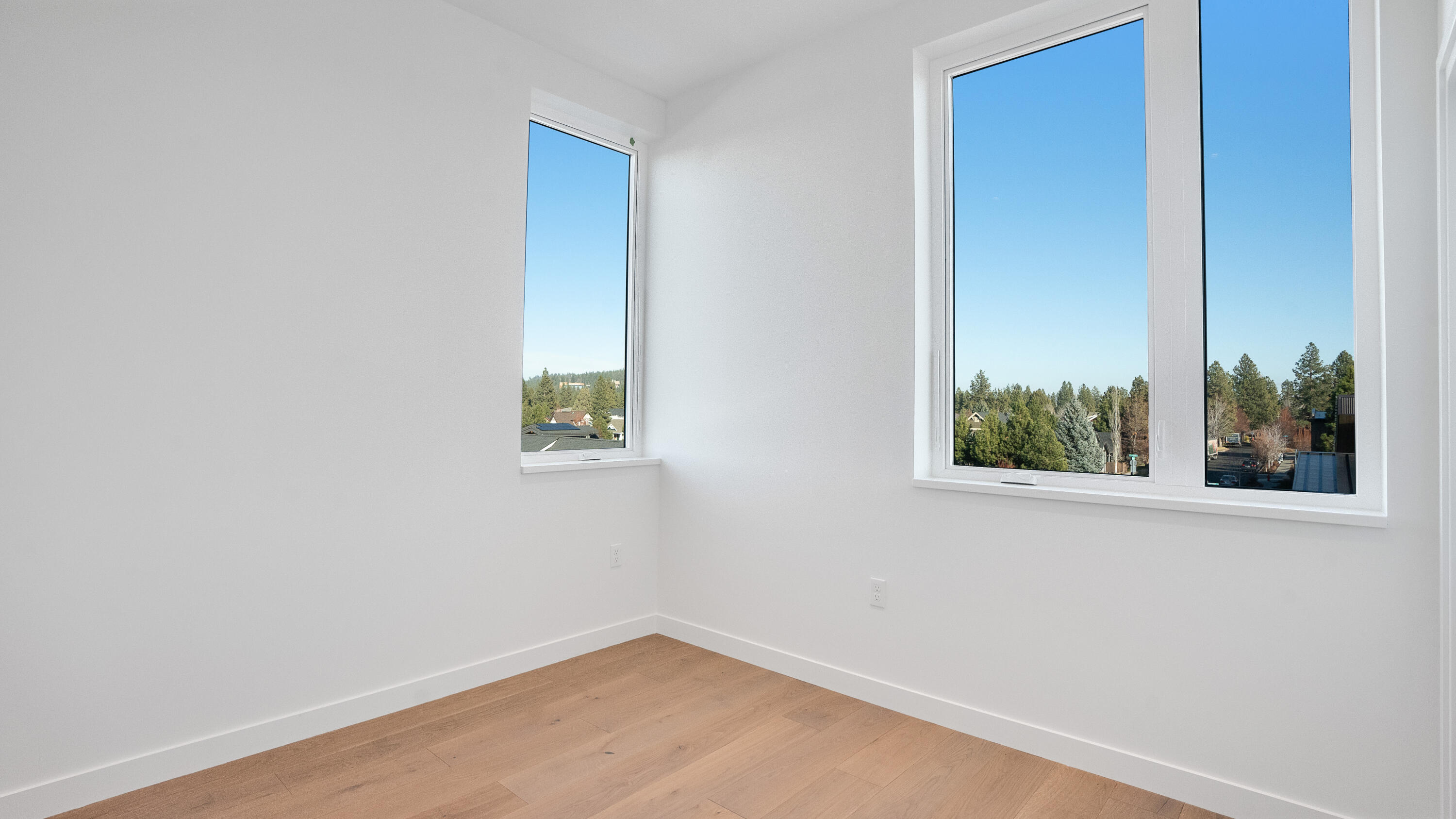 2745 NW Ordway Avenue, 302