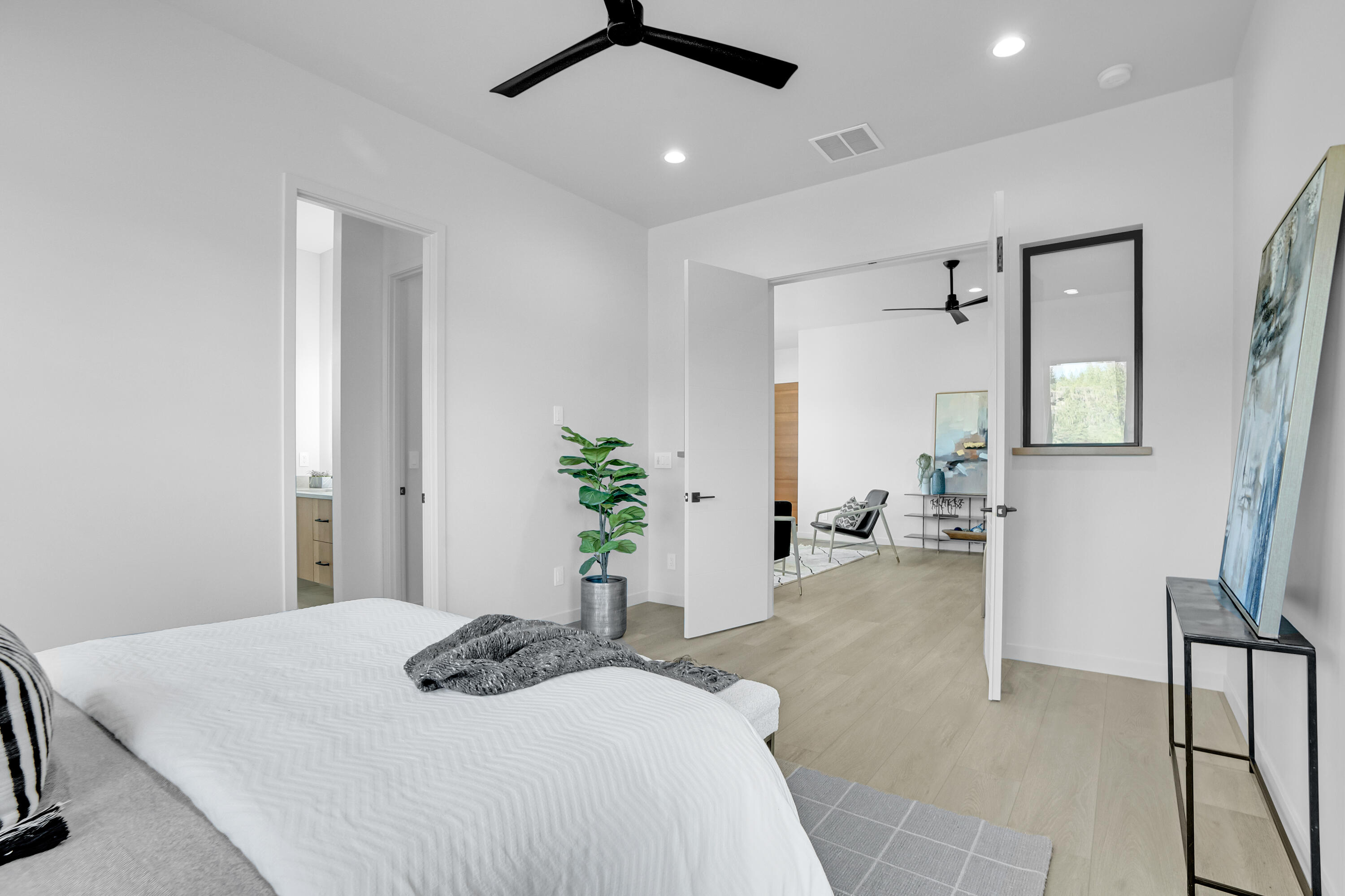 60893 River Rim Drive