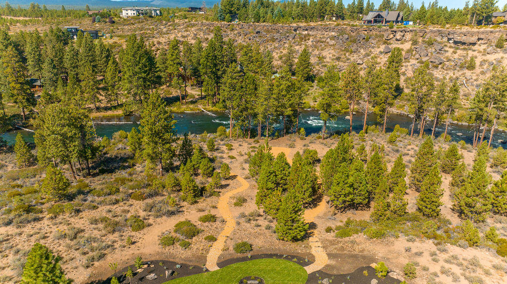 60893 River Rim Drive