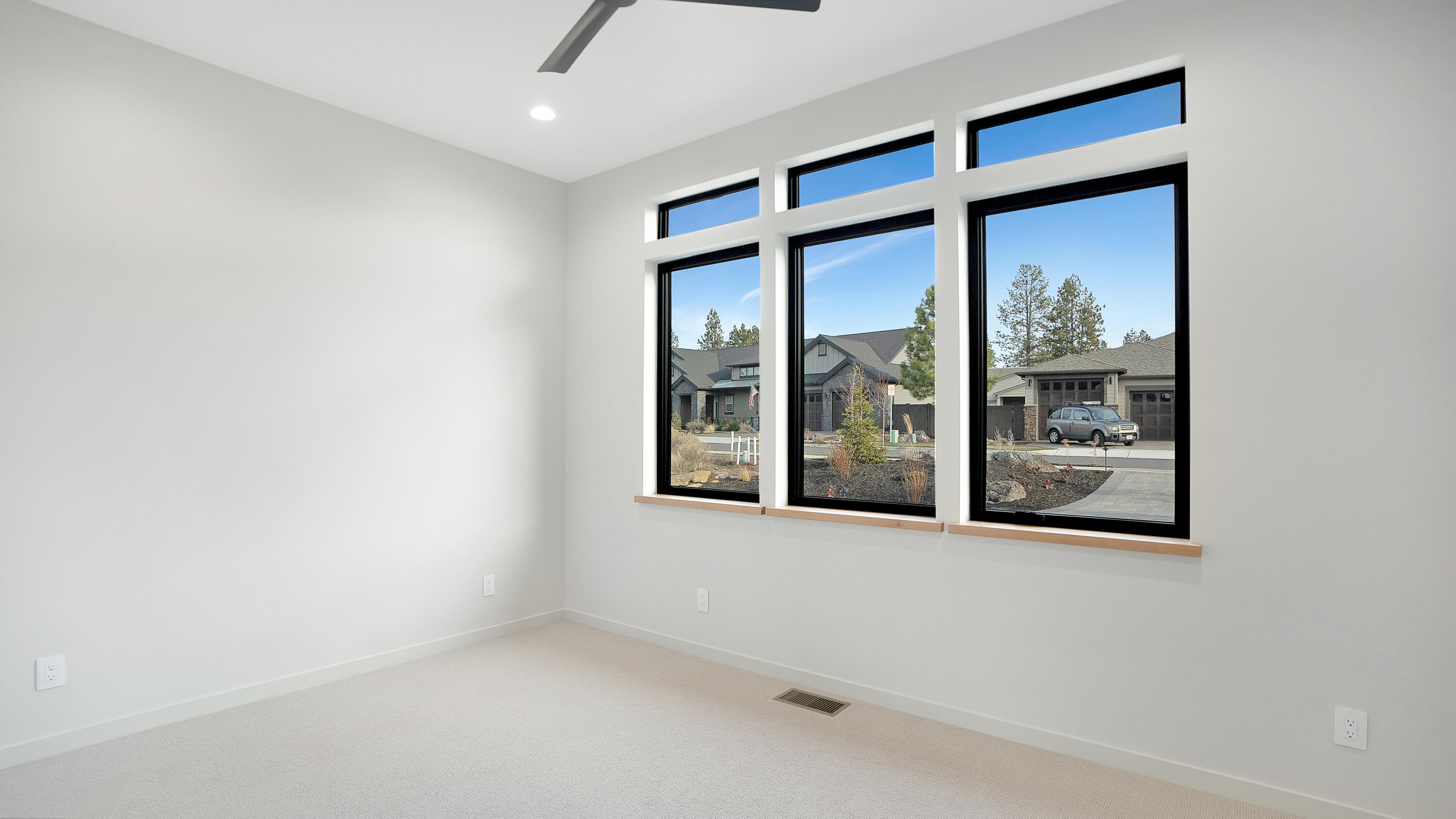 60893 River Rim Drive