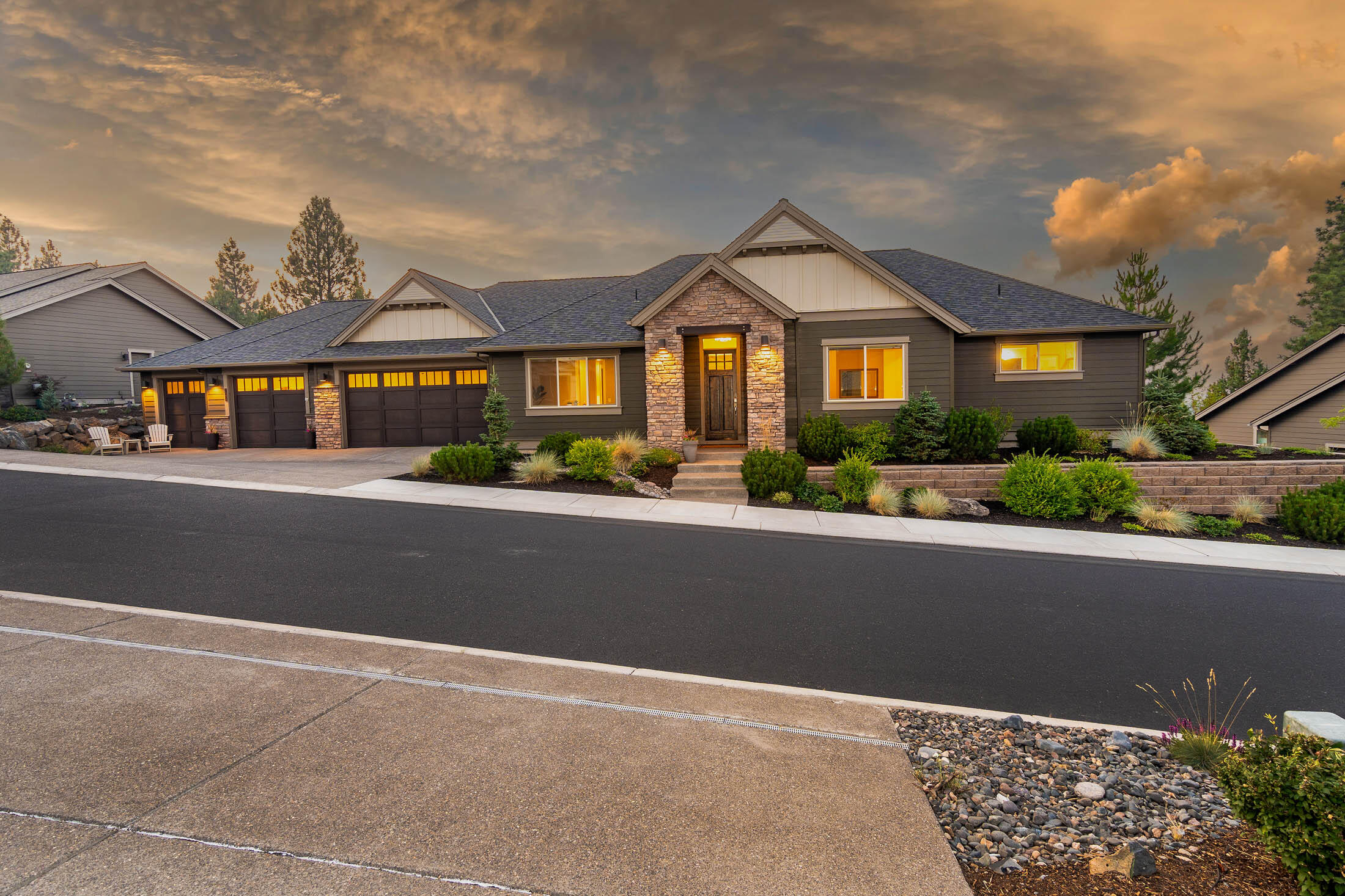 2556 NW Pine Terrrace Drive