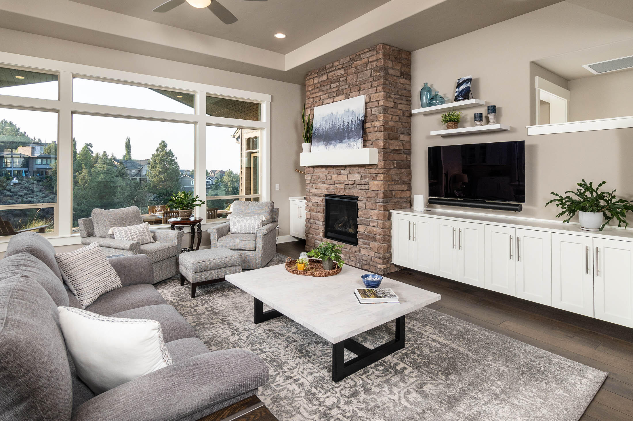 2556 NW Pine Terrrace Drive