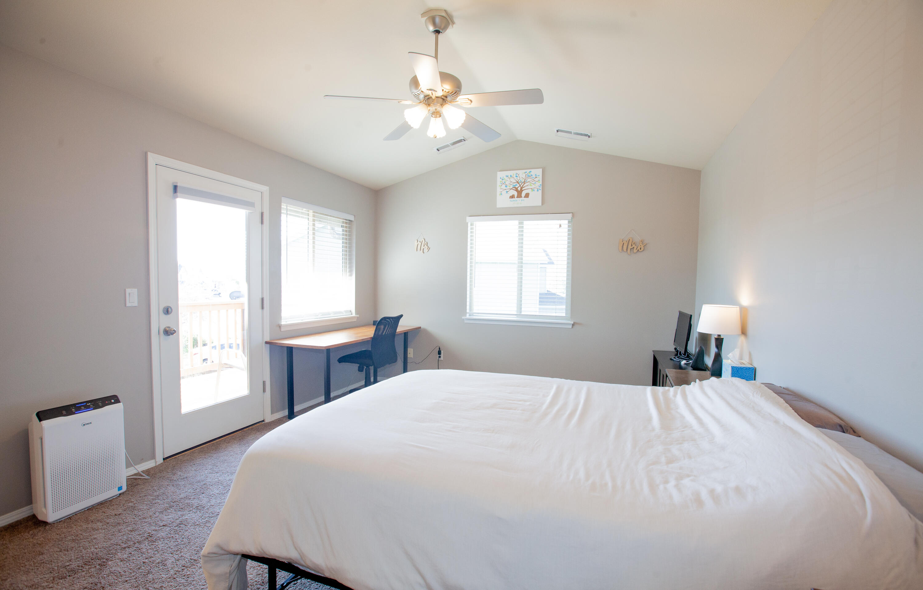 1706 NW Larch Avenue