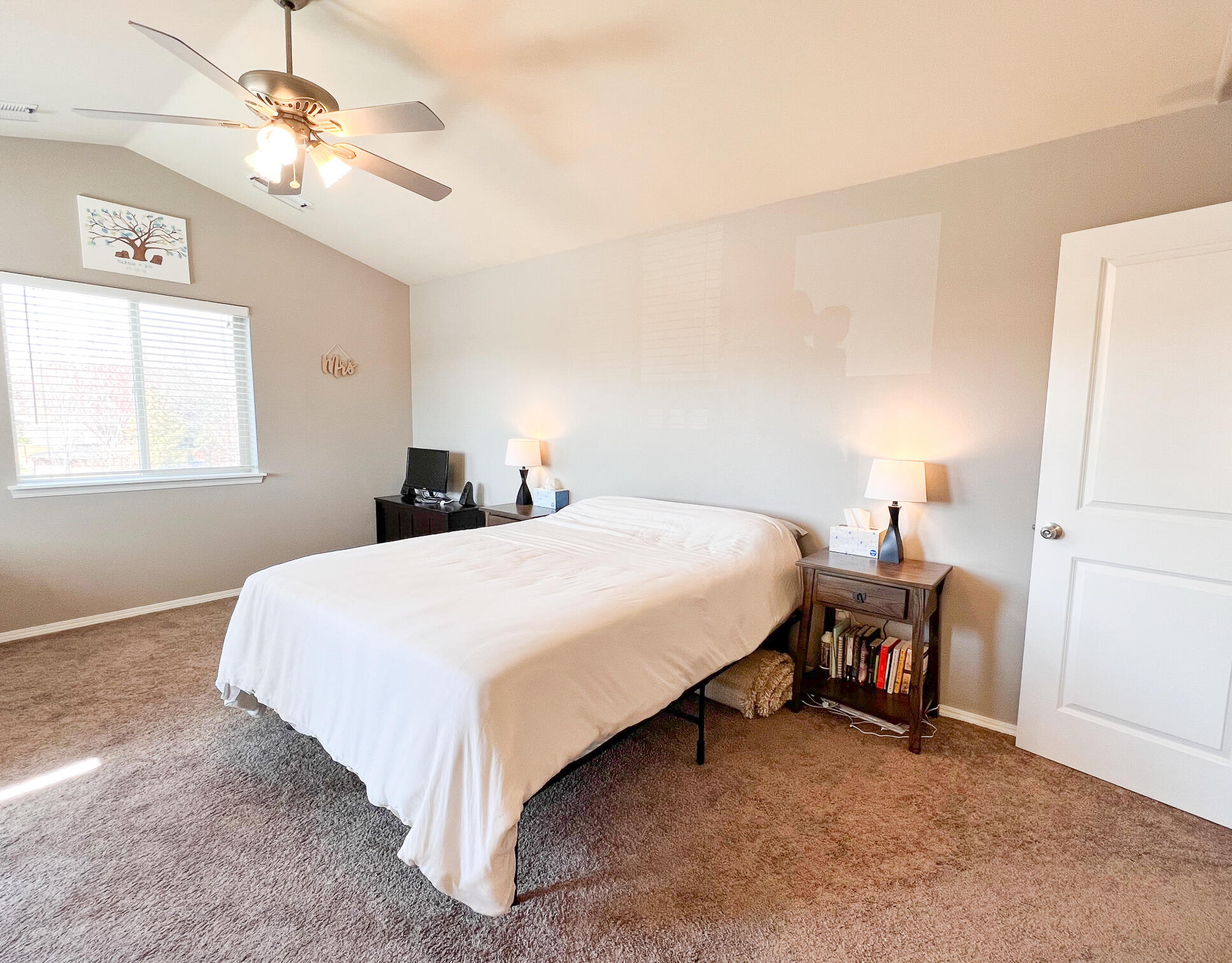 1706 NW Larch Avenue