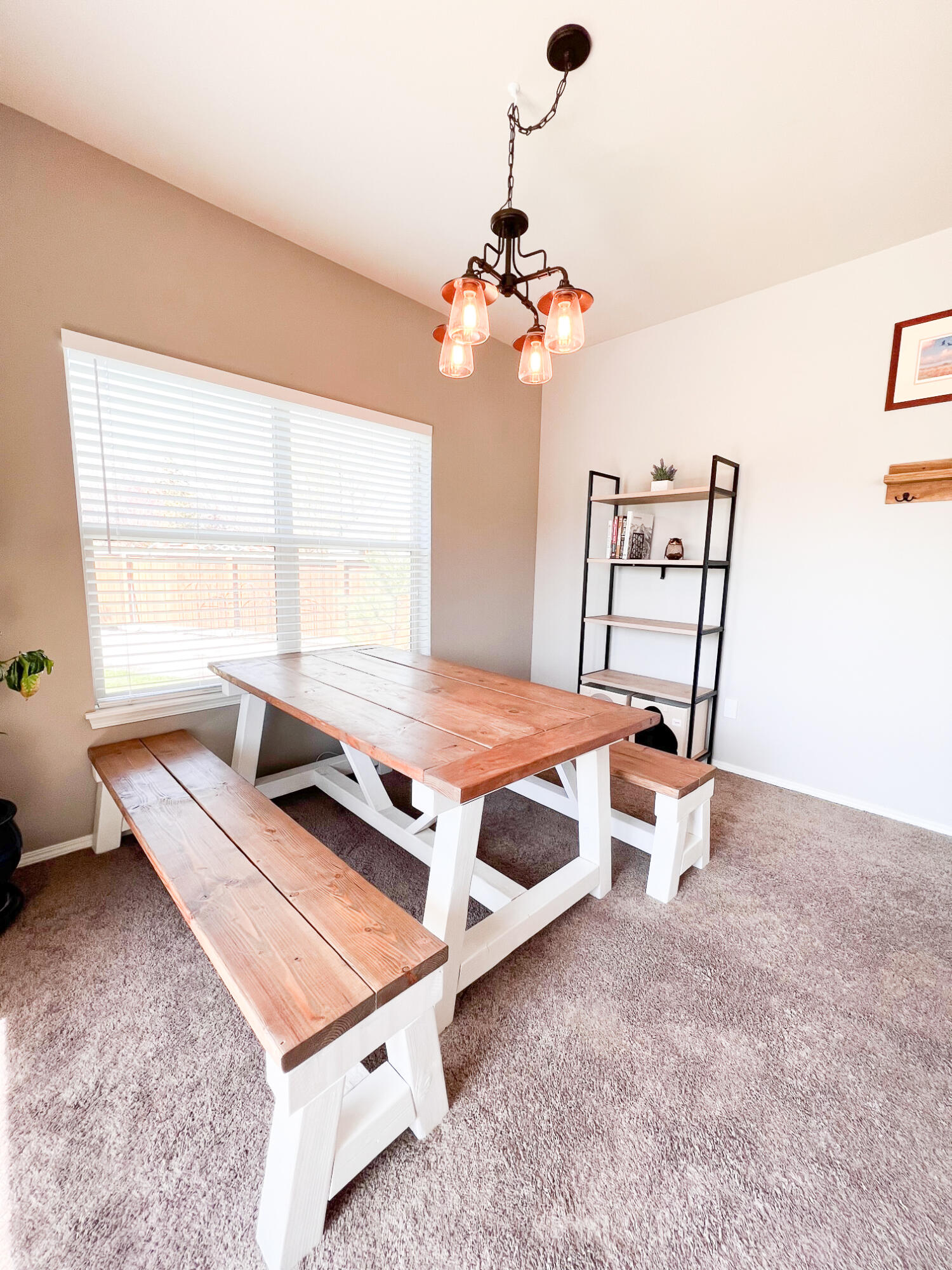 1706 NW Larch Avenue