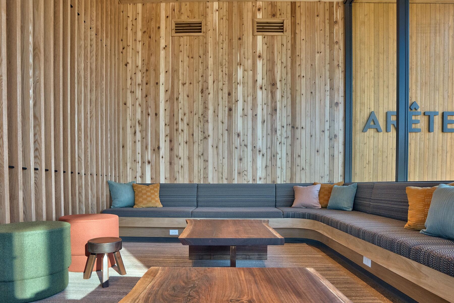 2745 NW Ordway Avenue, 306