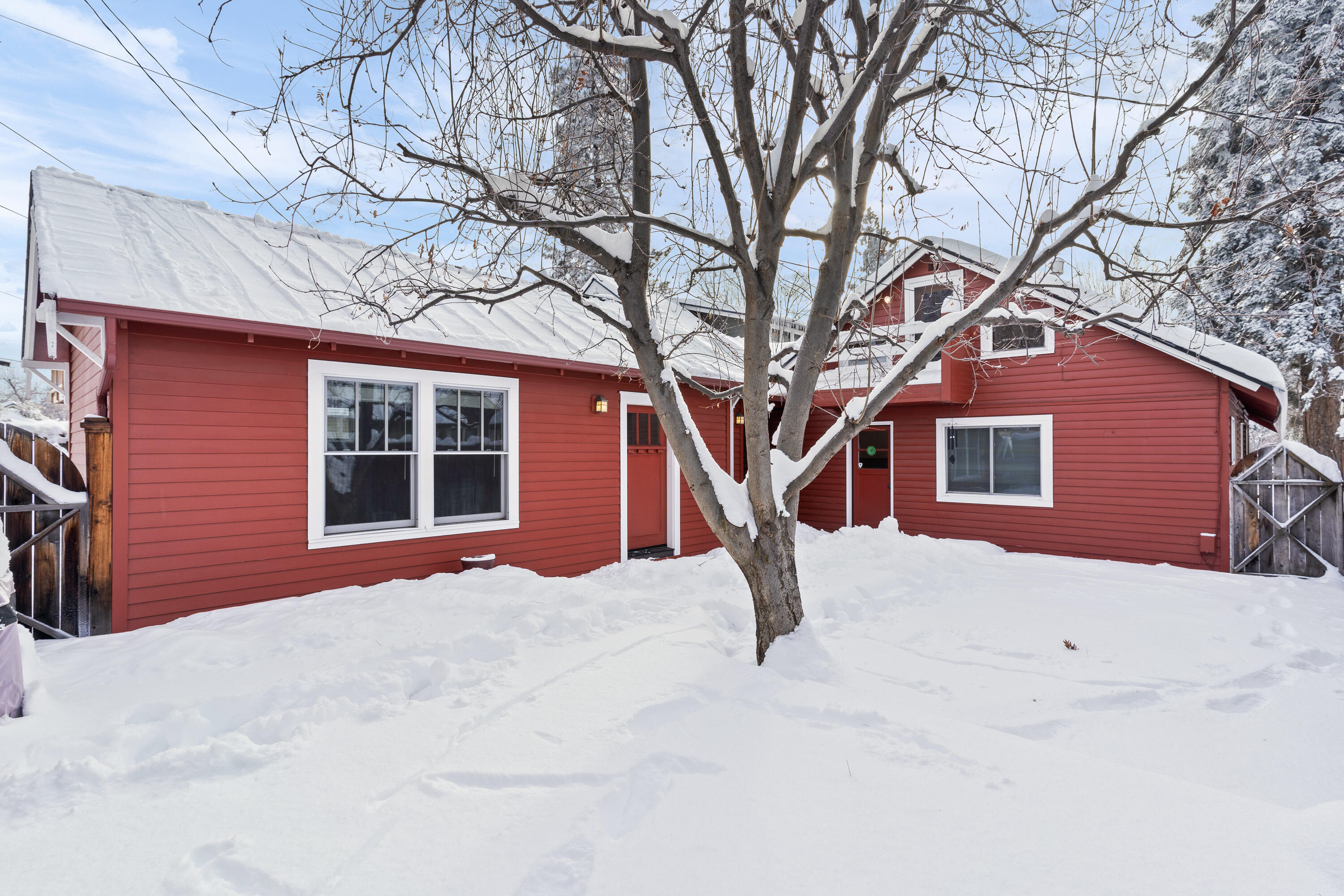 512 NW Delaware Avenue