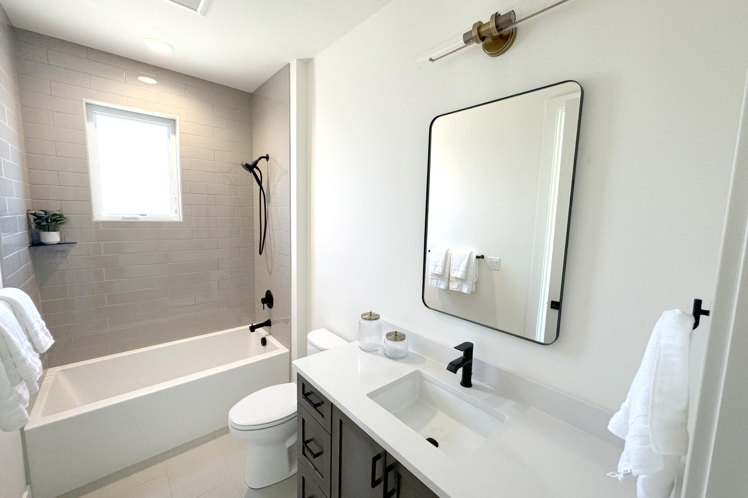 61280 McRoberts Lane, 28