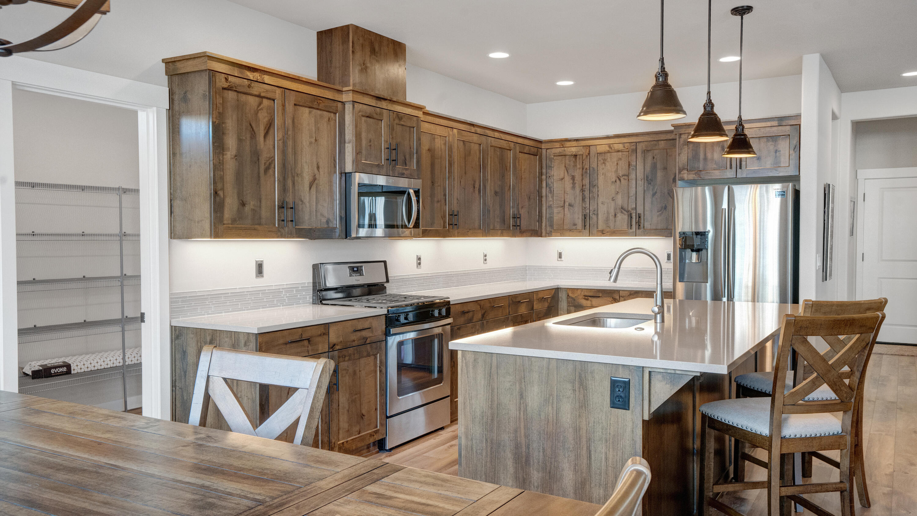 3677 SW Badger Court