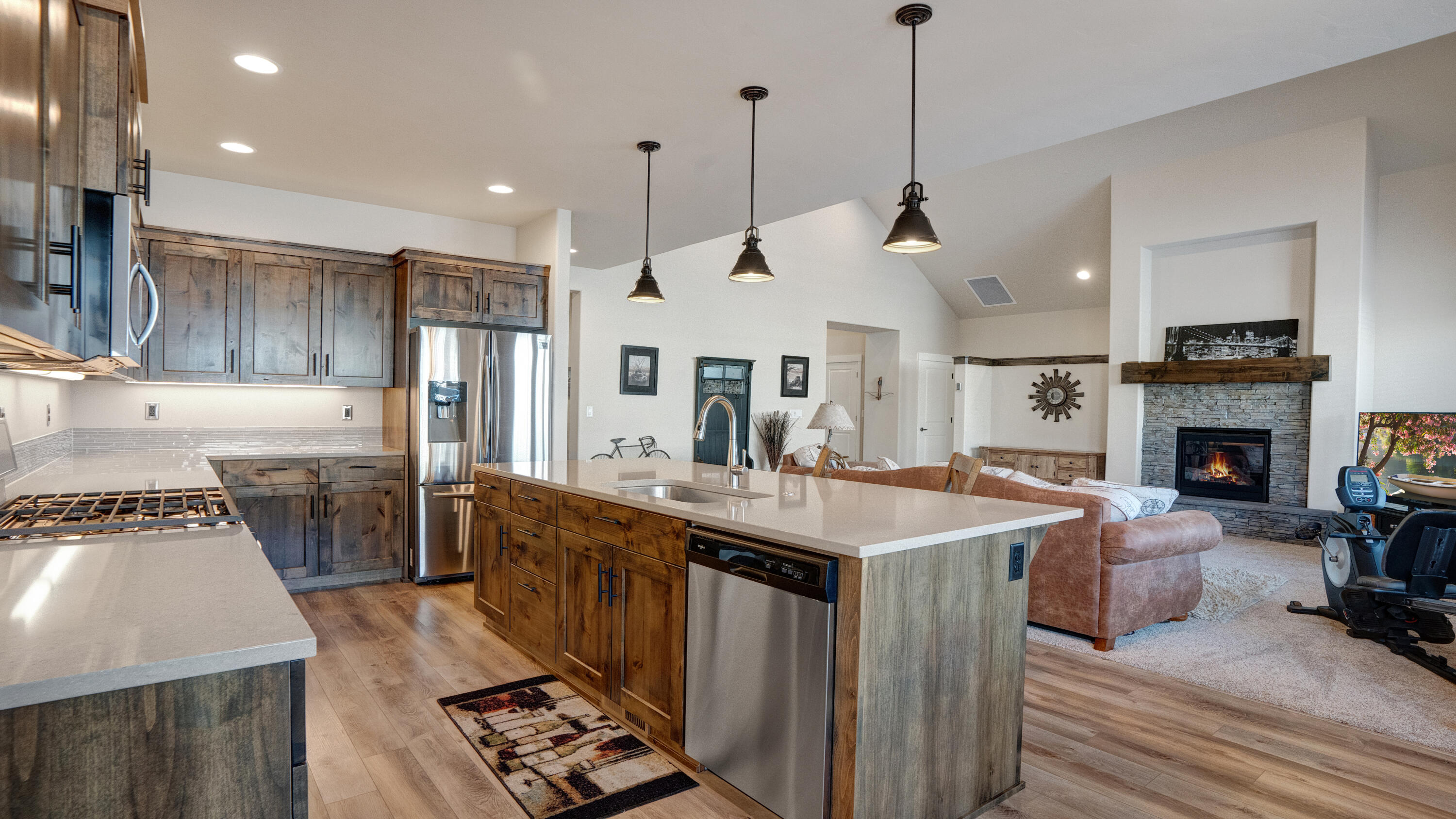 3677 SW Badger Court