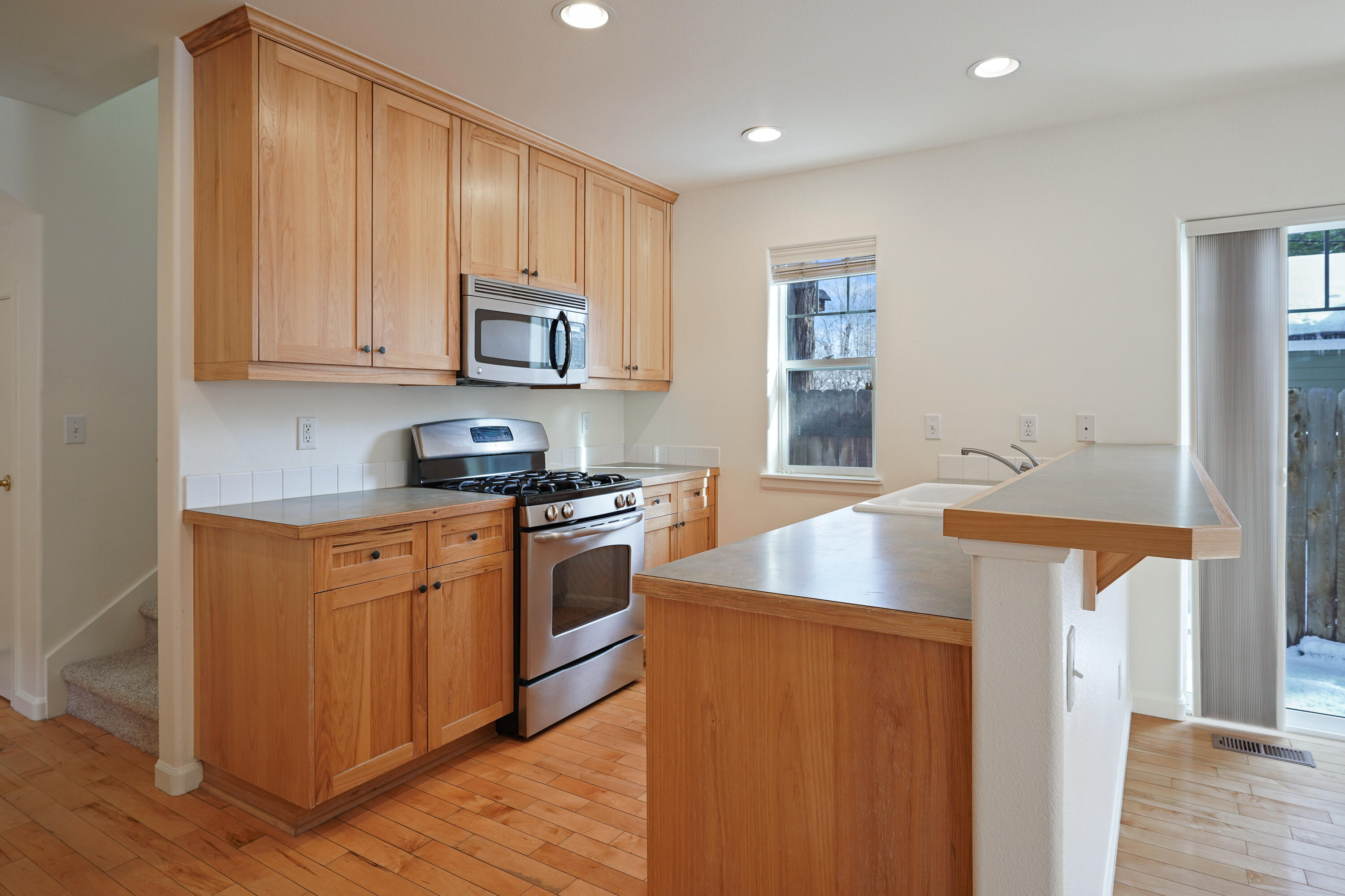 1316 NW Milwaukee Avenue