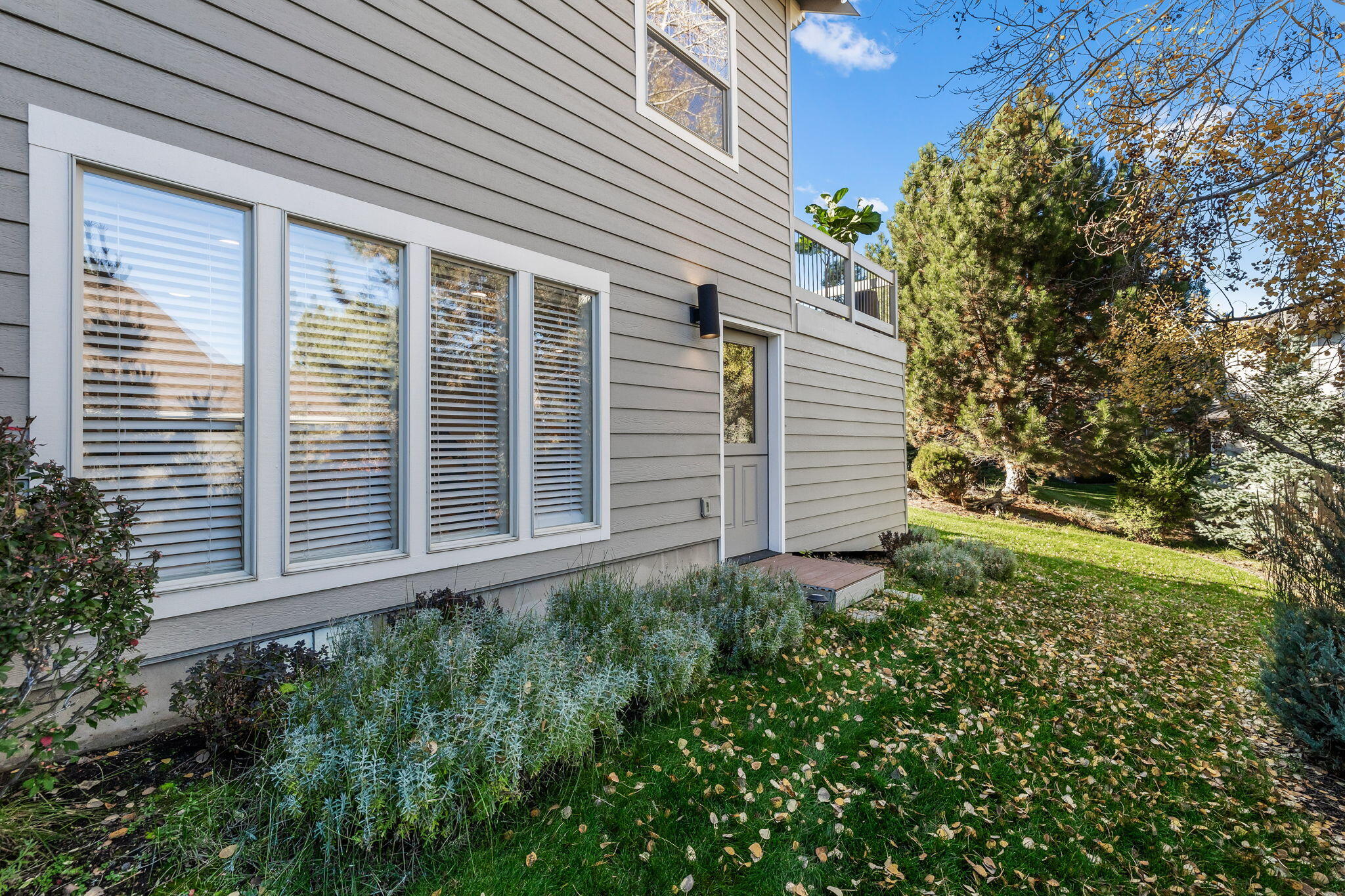 3177 NW Fairway Heights Drive