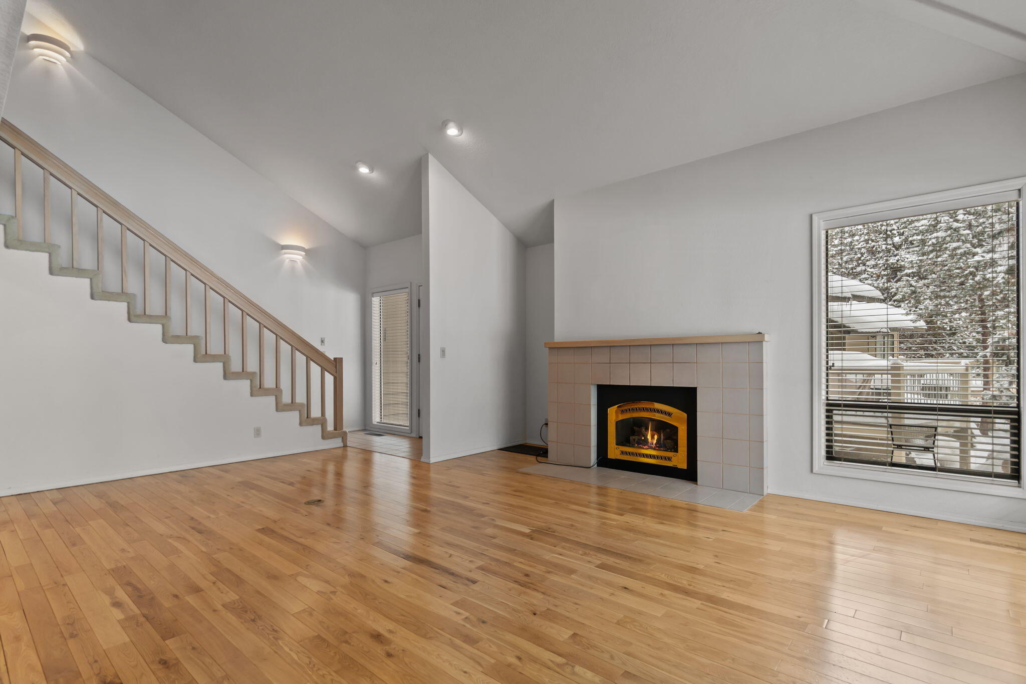 2816 NW Golf Course Drive S