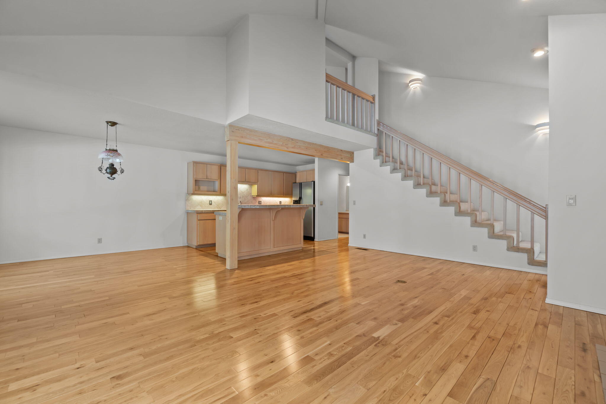 2816 NW Golf Course Drive S