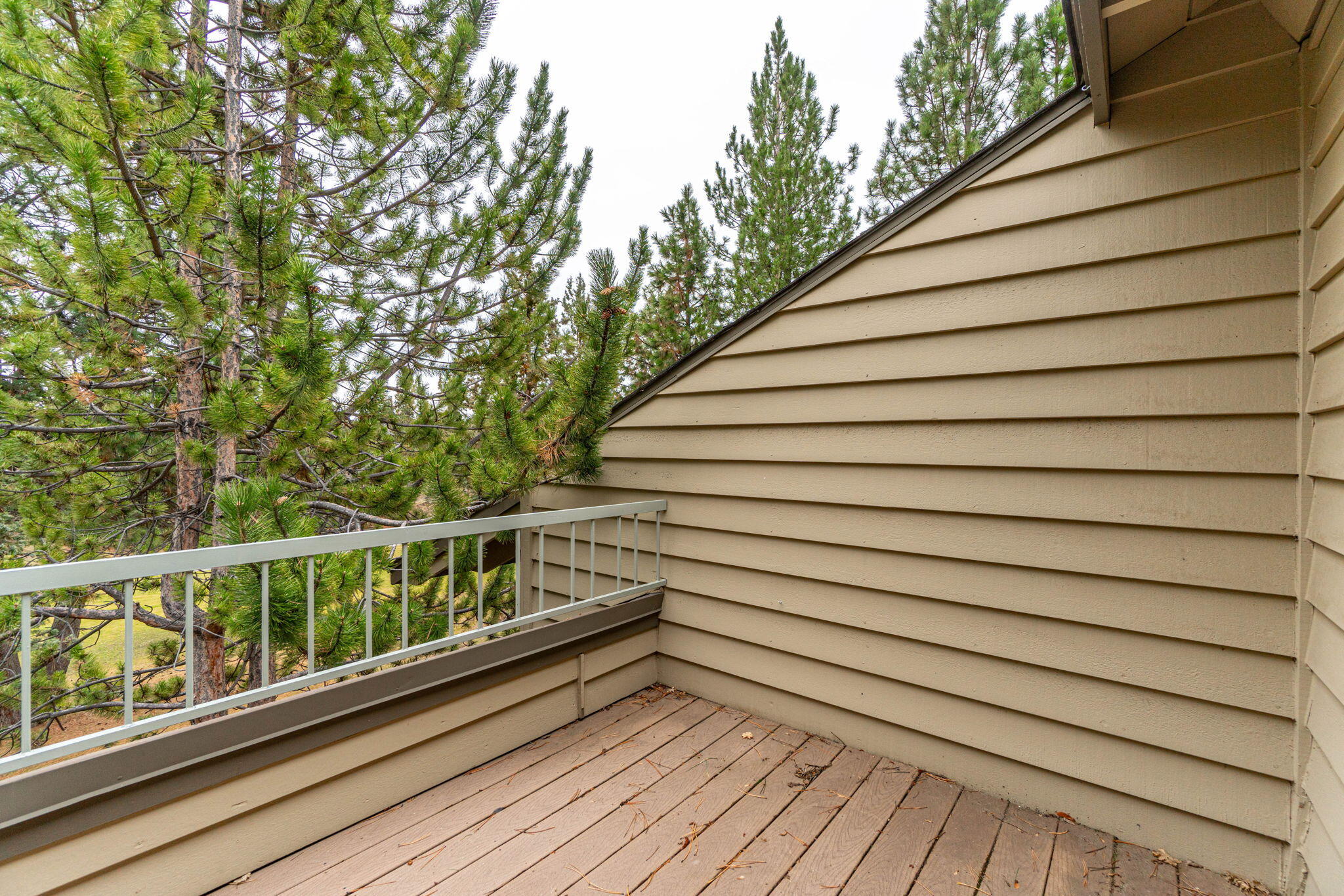 2816 NW Golf Course Drive S