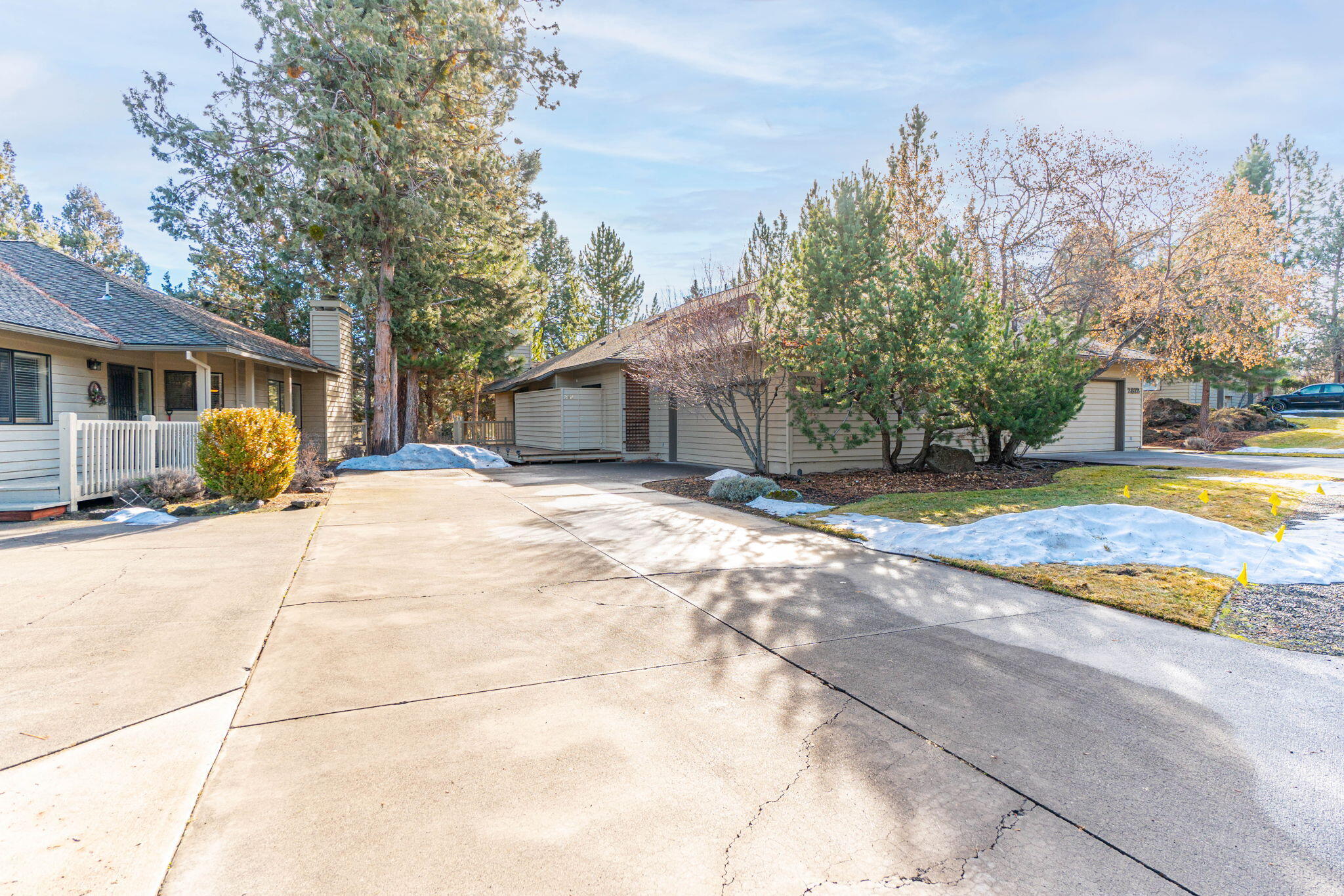 2816 NW Golf Course Drive S