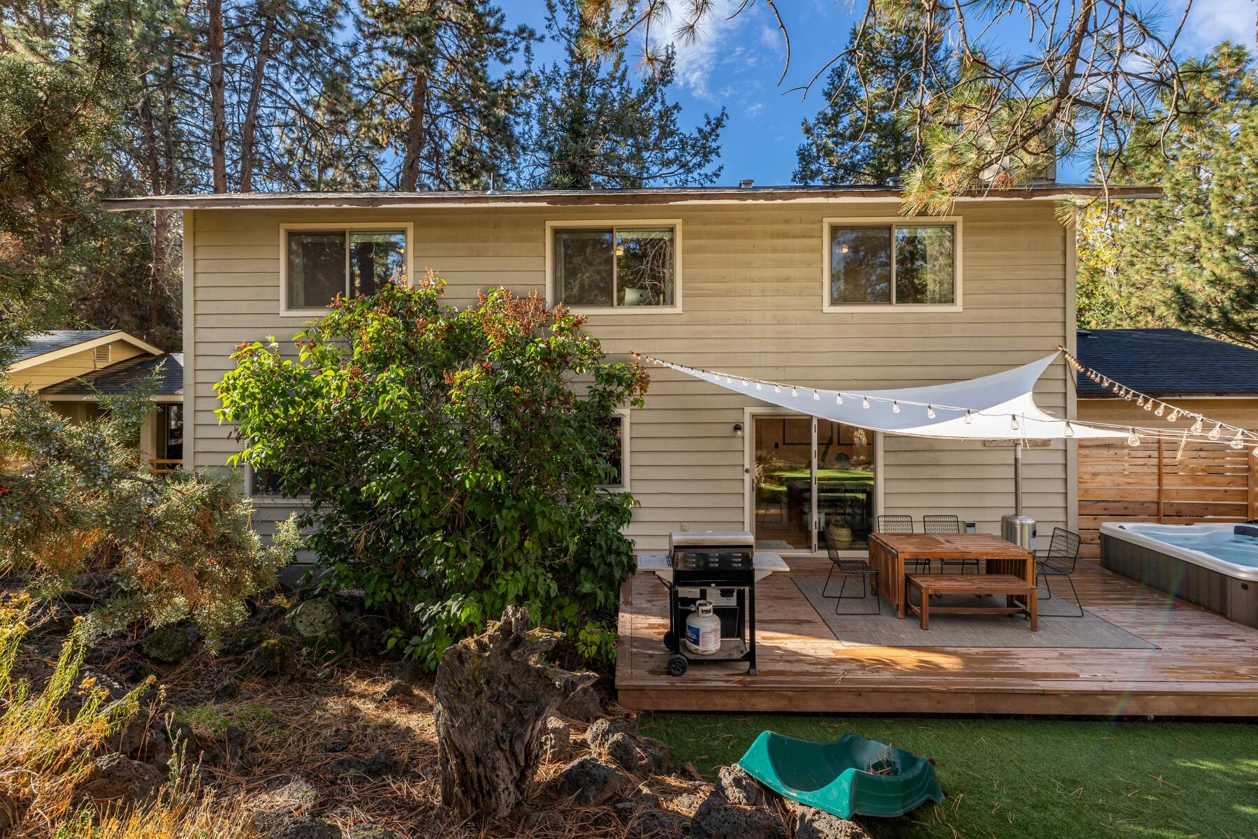 20914 King David Avenue