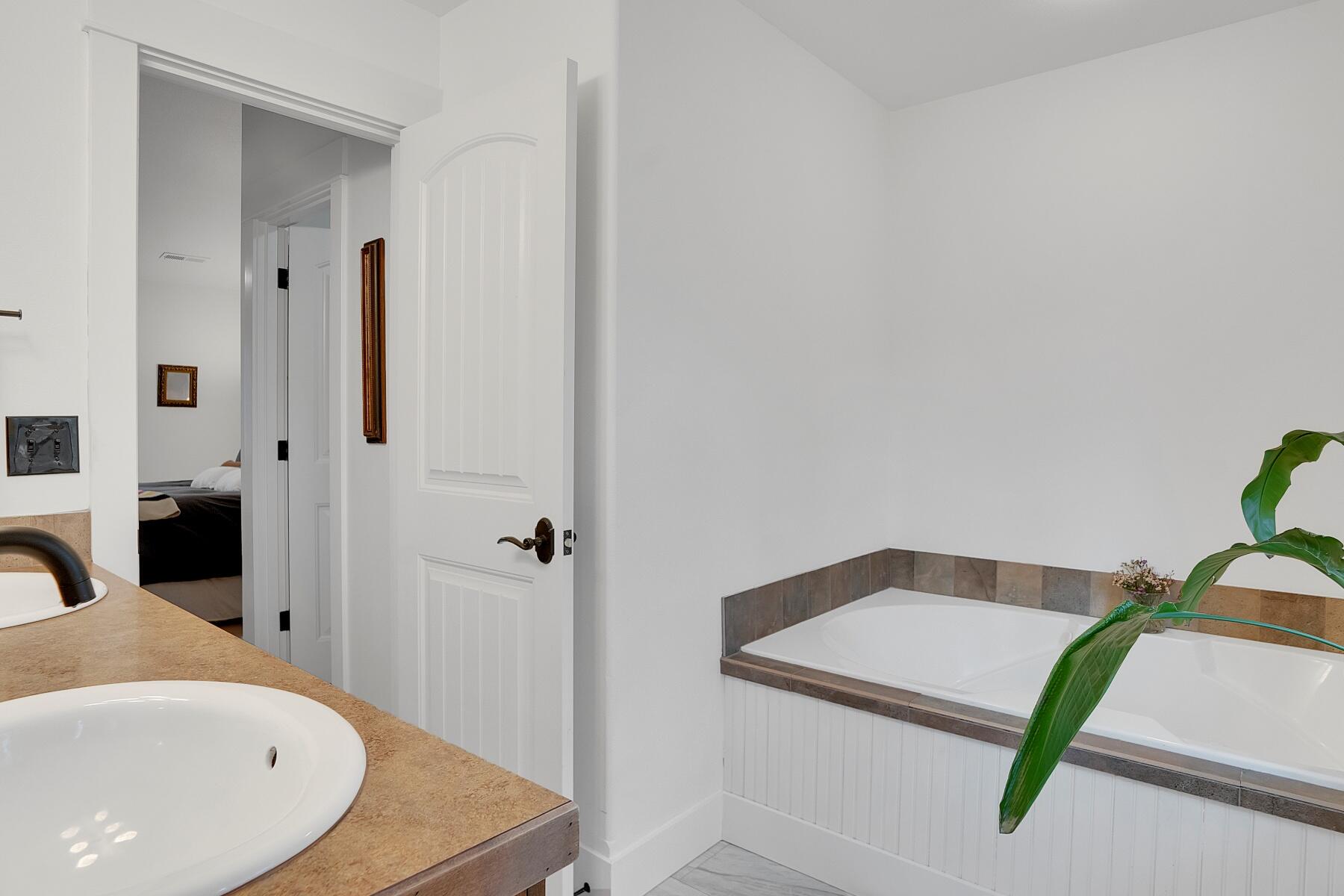 20914 King David Avenue