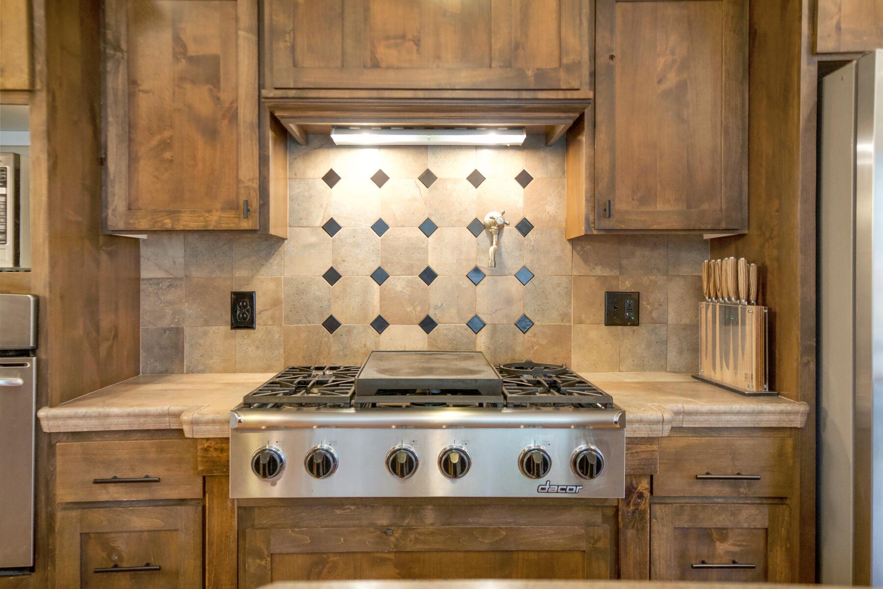 20914 King David Avenue