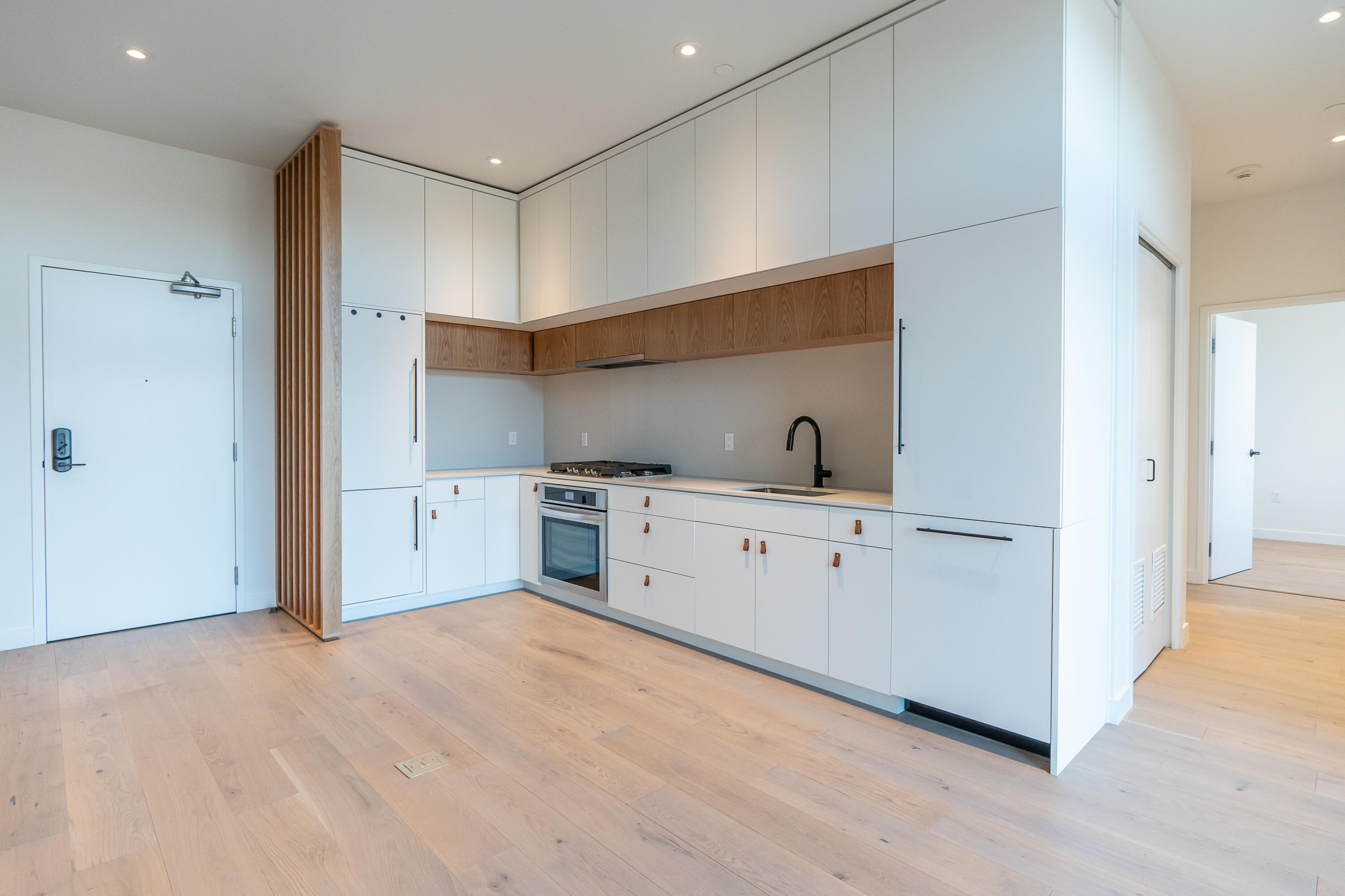 2745 NW Ordway Avenue, 101