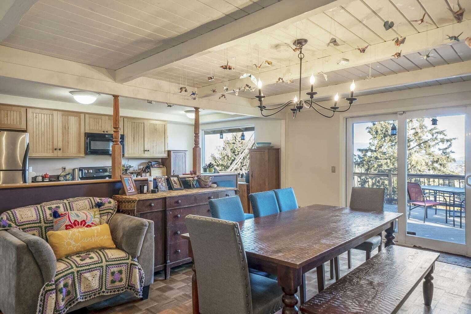 3525 SW Timber Avenue