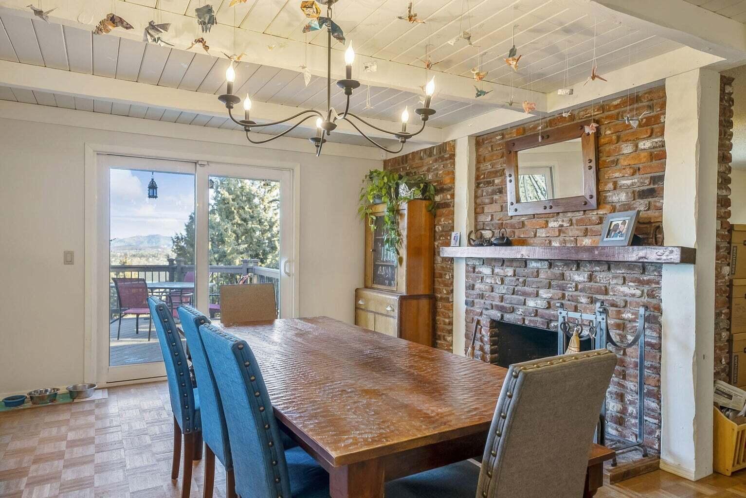 3525 SW Timber Avenue