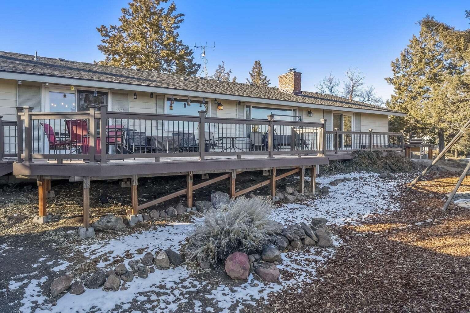 3525 SW Timber Avenue