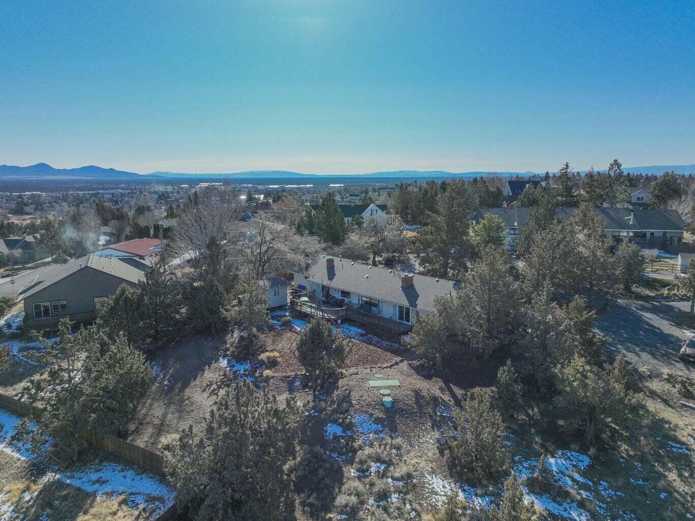 3525 SW Timber Avenue