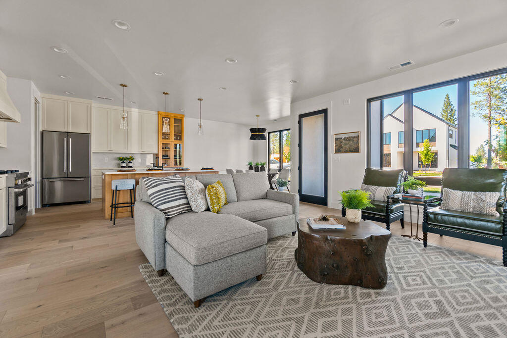 1179 NW Skyline Ranch Road, Lot 164