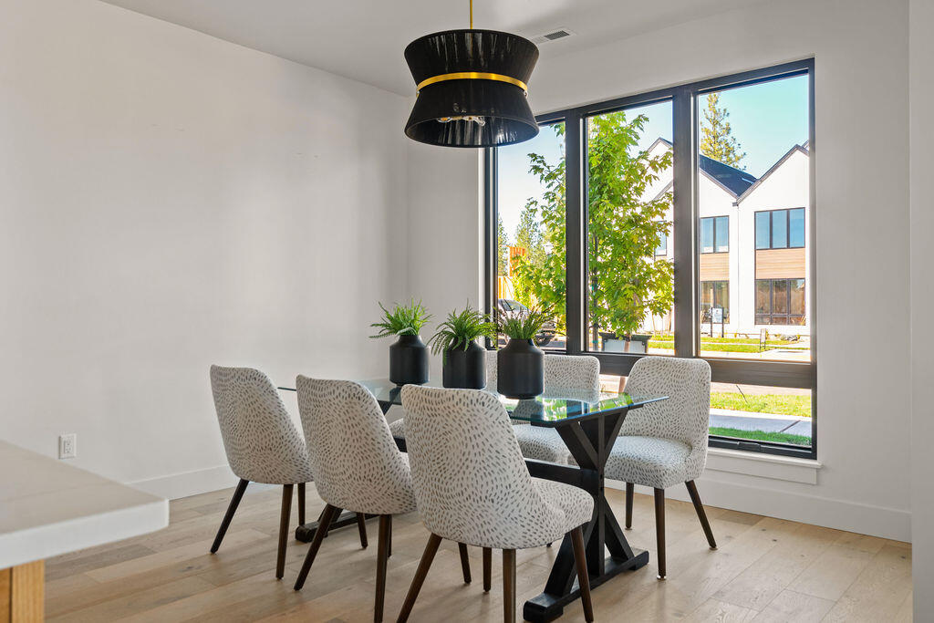 1179 NW Skyline Ranch Road, Lot 164