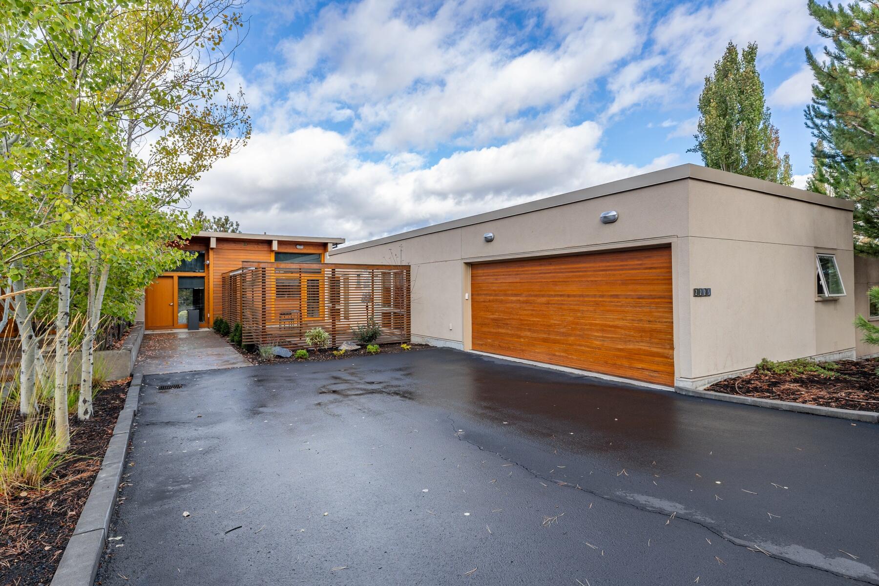 2225 NW Reserve Camp Court