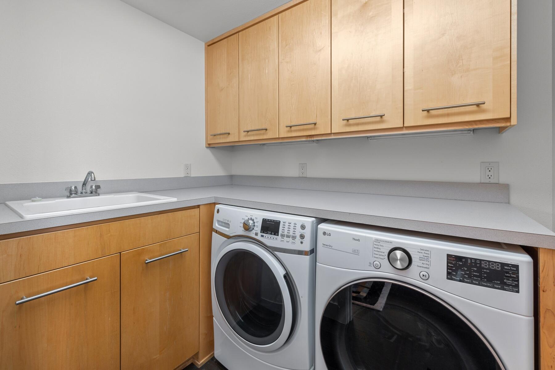 2225 NW Reserve Camp Court