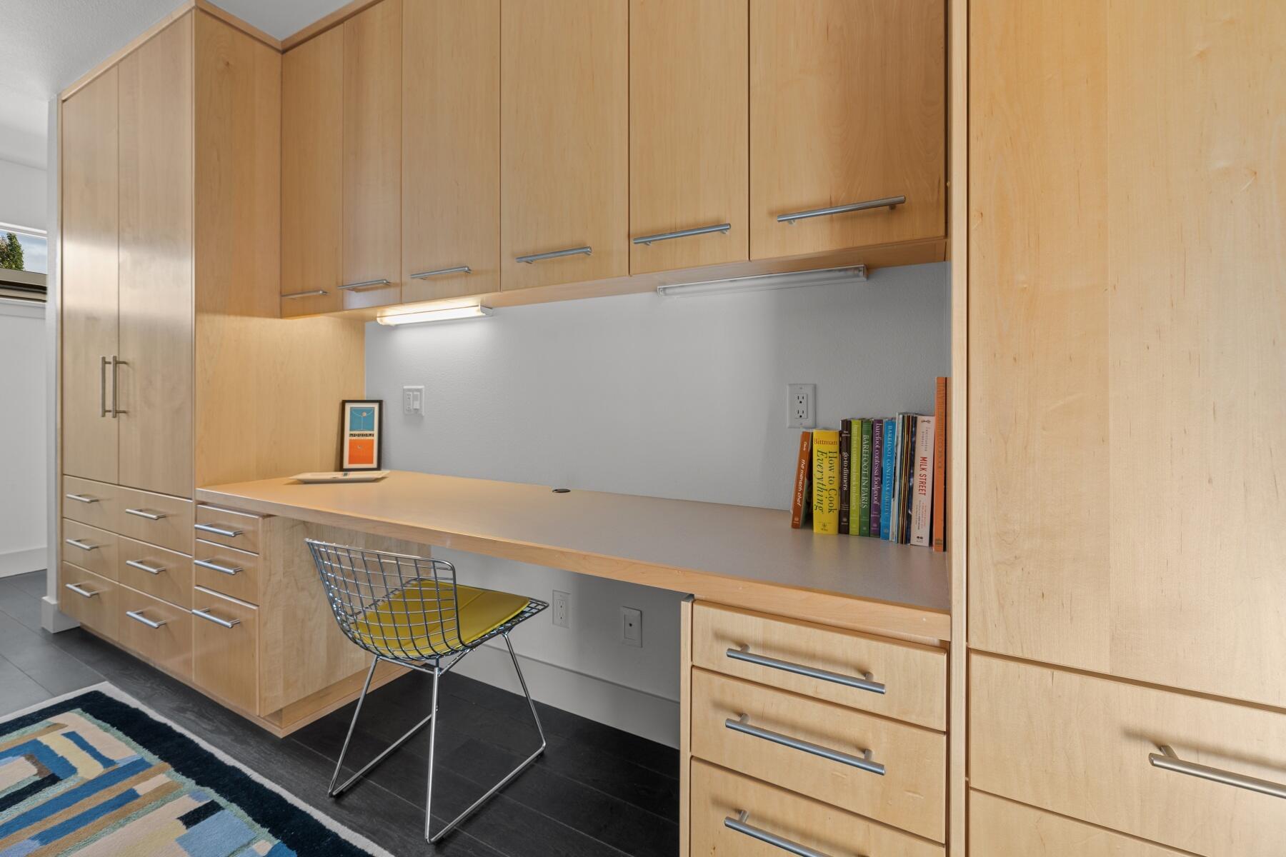 2225 NW Reserve Camp Court