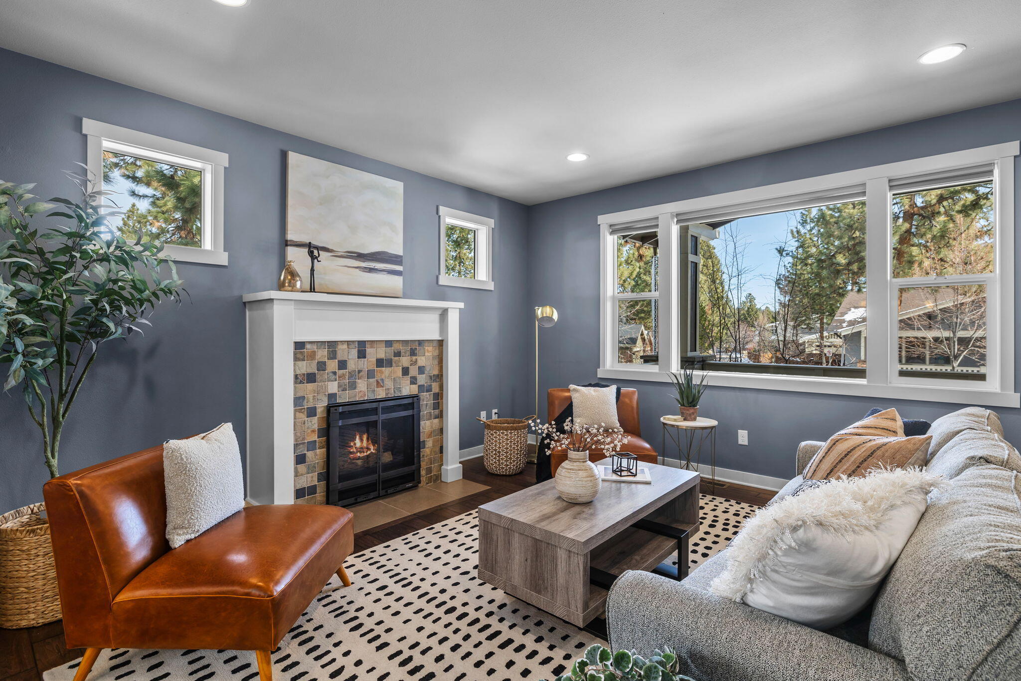 2335 NW High Lakes Loop