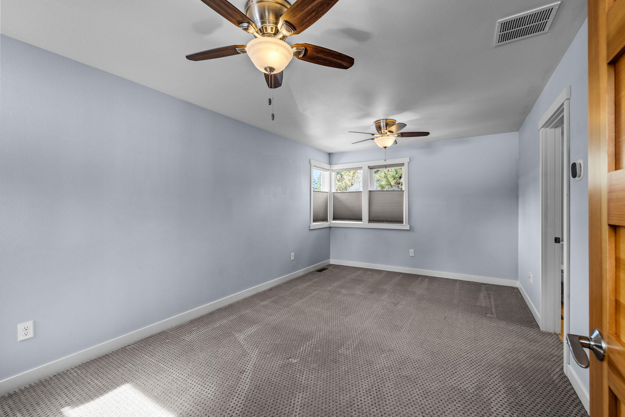 2335 NW High Lakes Loop