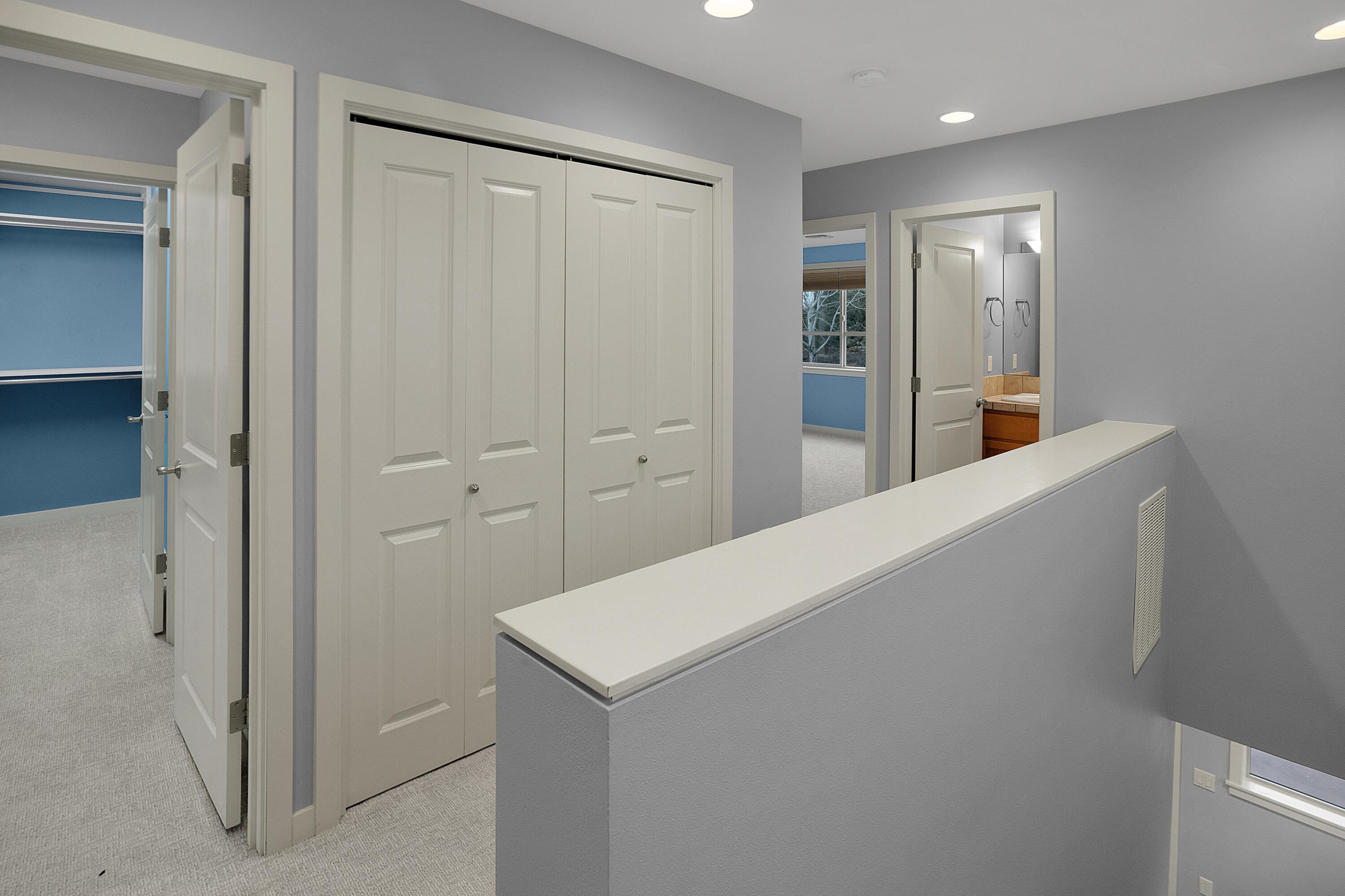 264 Volunteer Park Lane