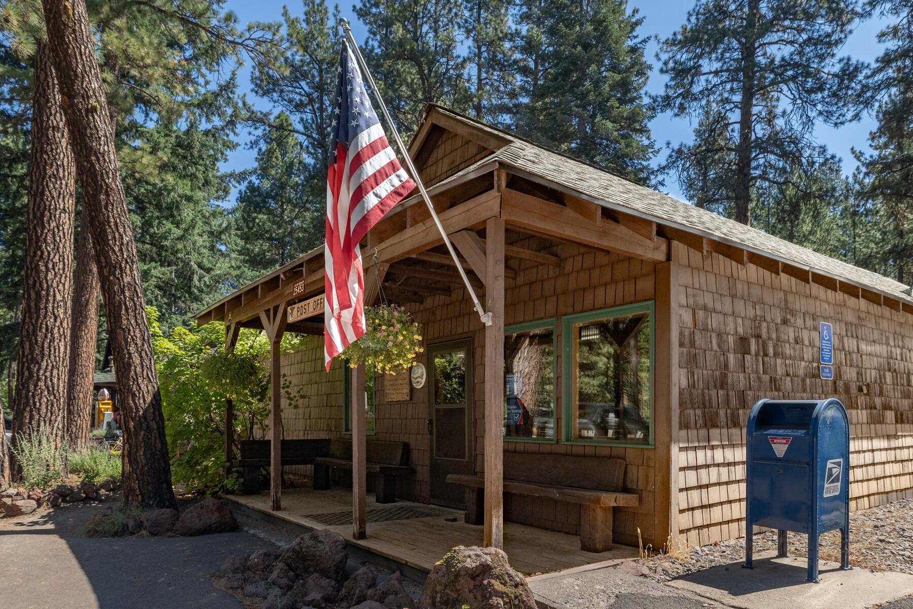 25513 SW Cold Springs Resort Lane