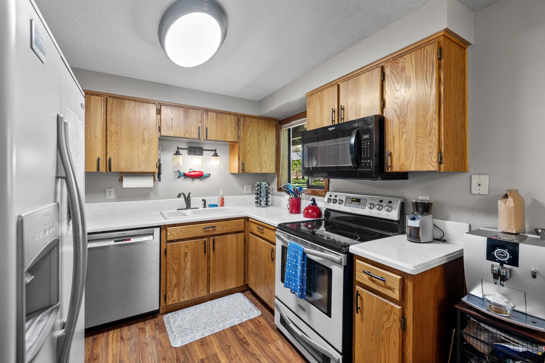 25513 SW Cold Springs Resort Lane