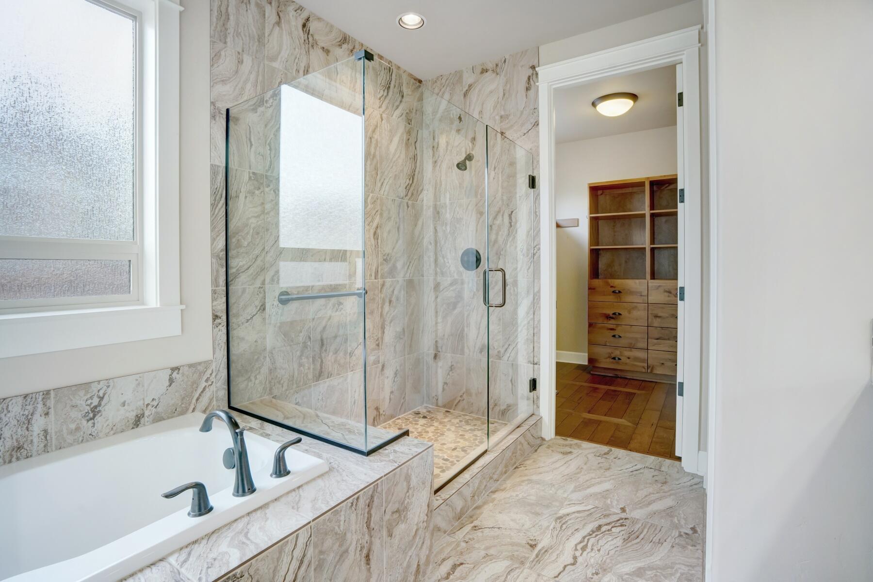 3093 NW Clubhouse Drive