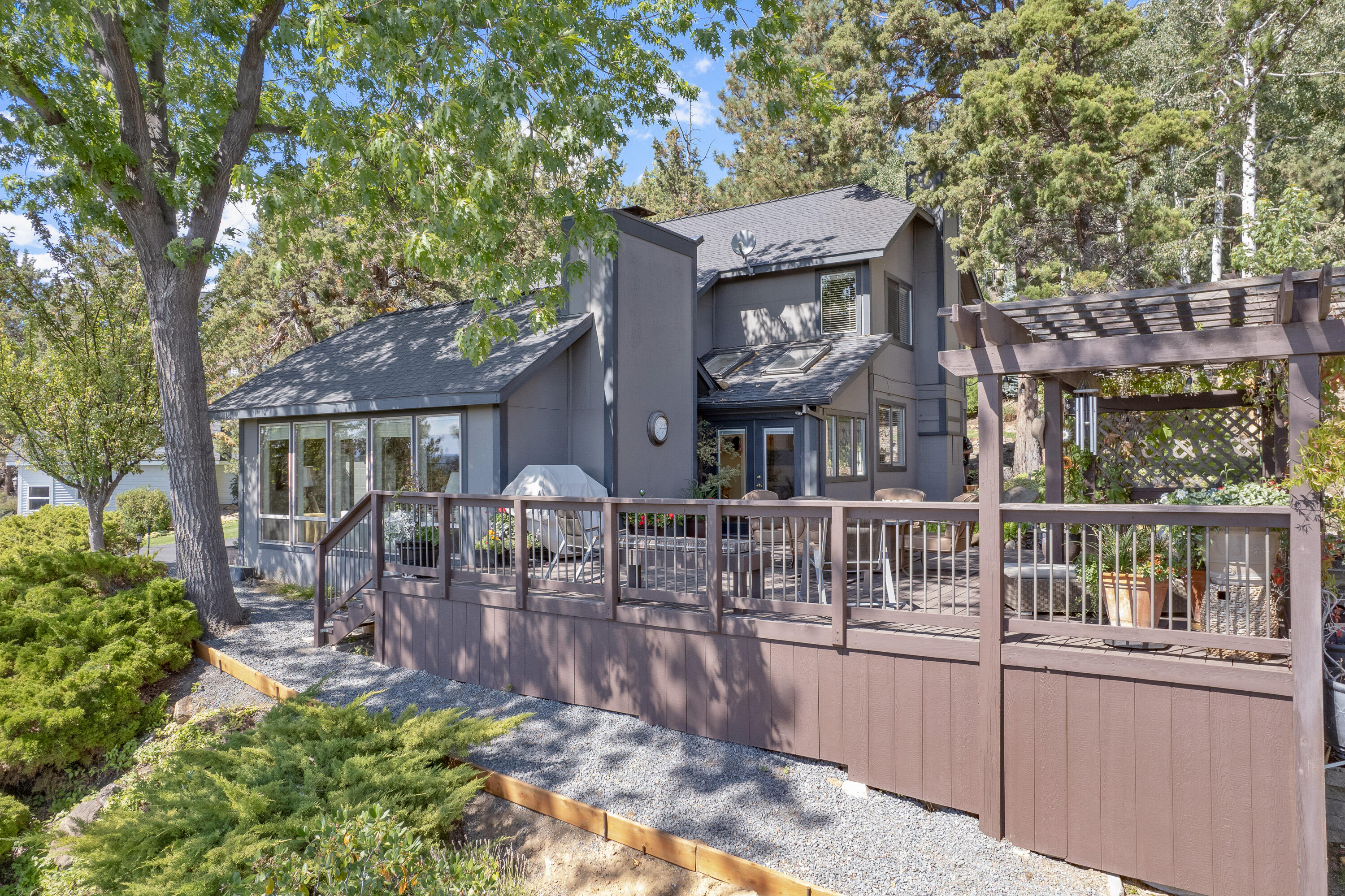 1714 NW Vicksburg Avenue