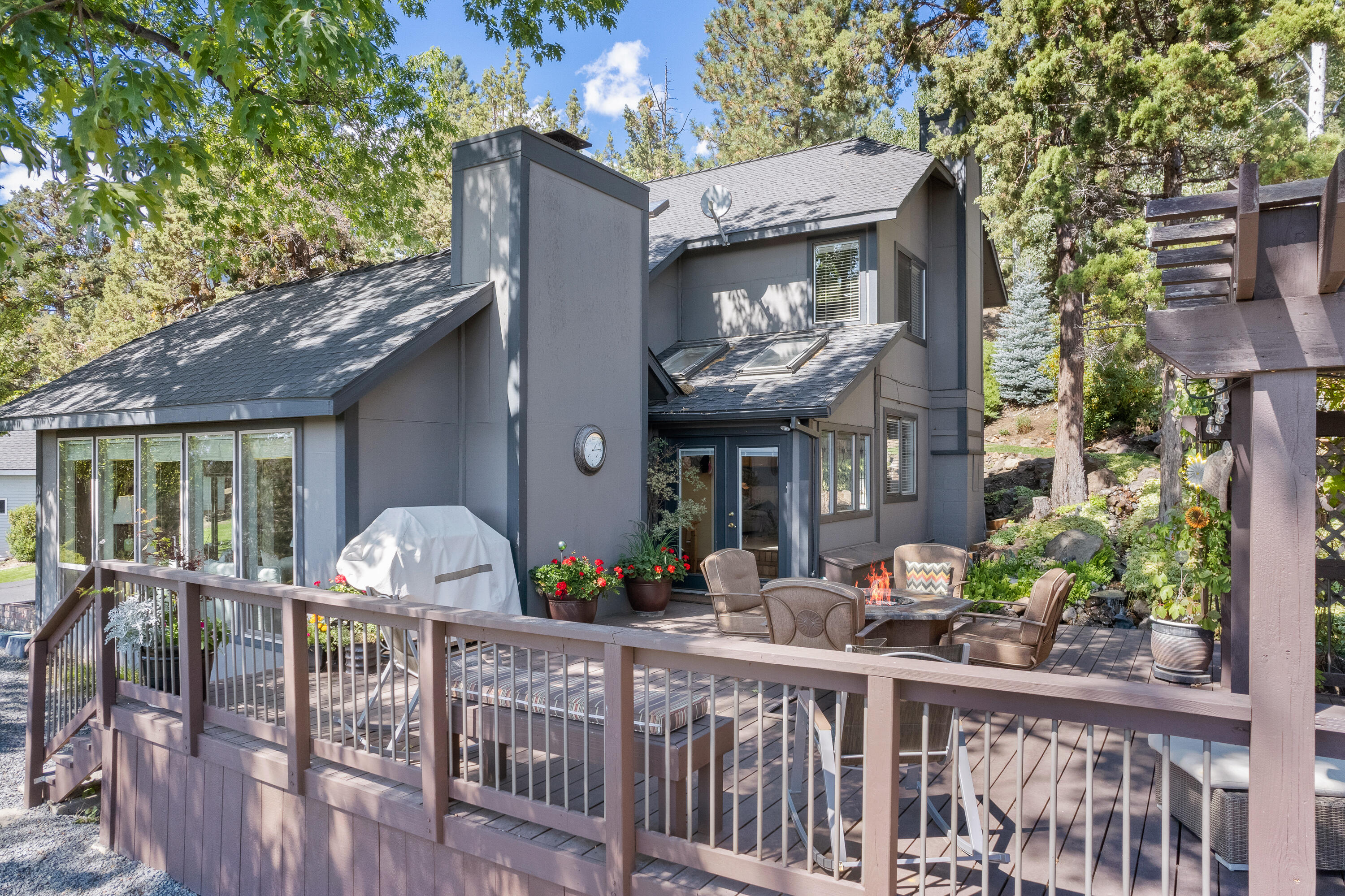 1714 NW Vicksburg Avenue