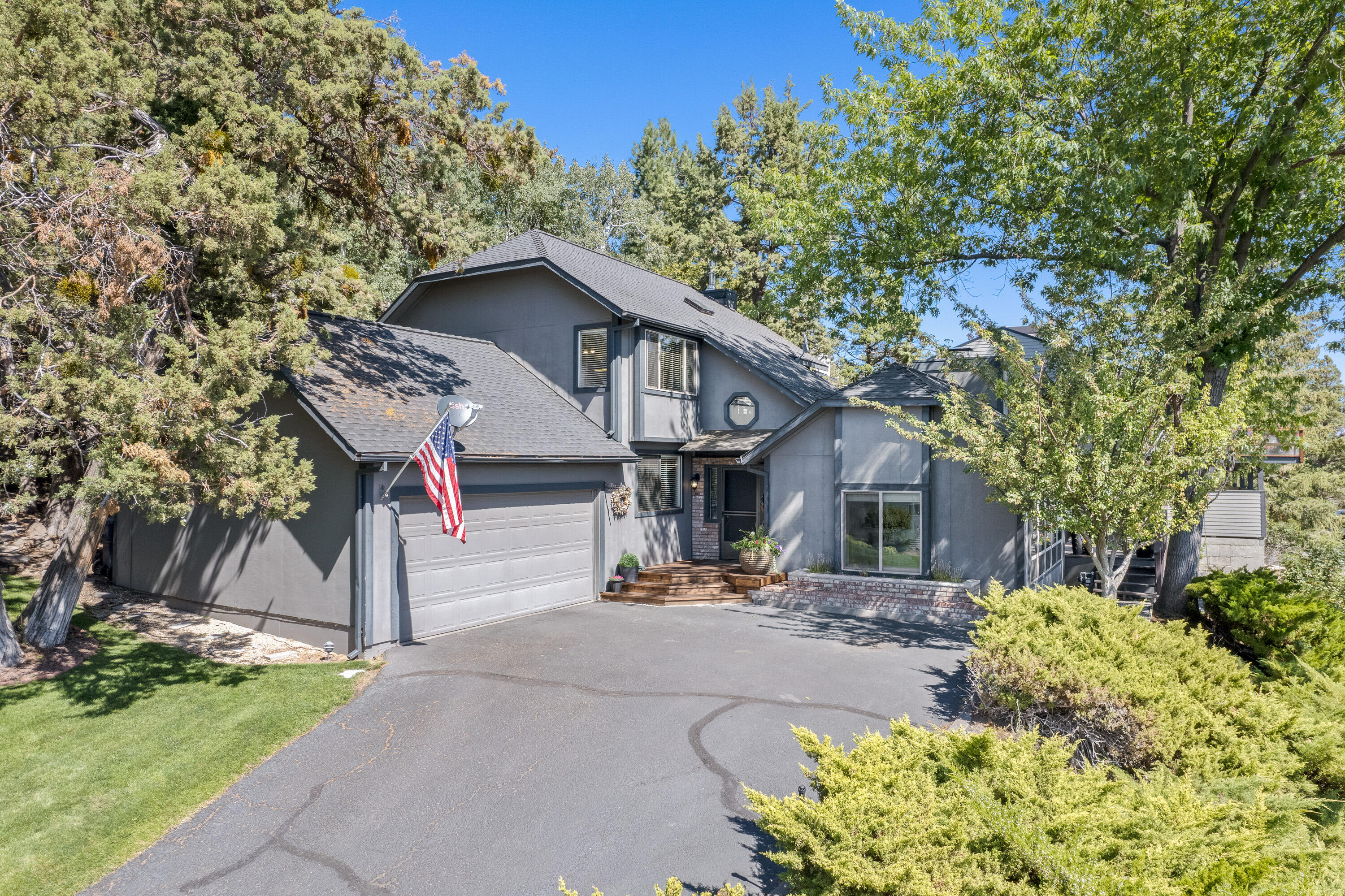 1714 NW Vicksburg Avenue