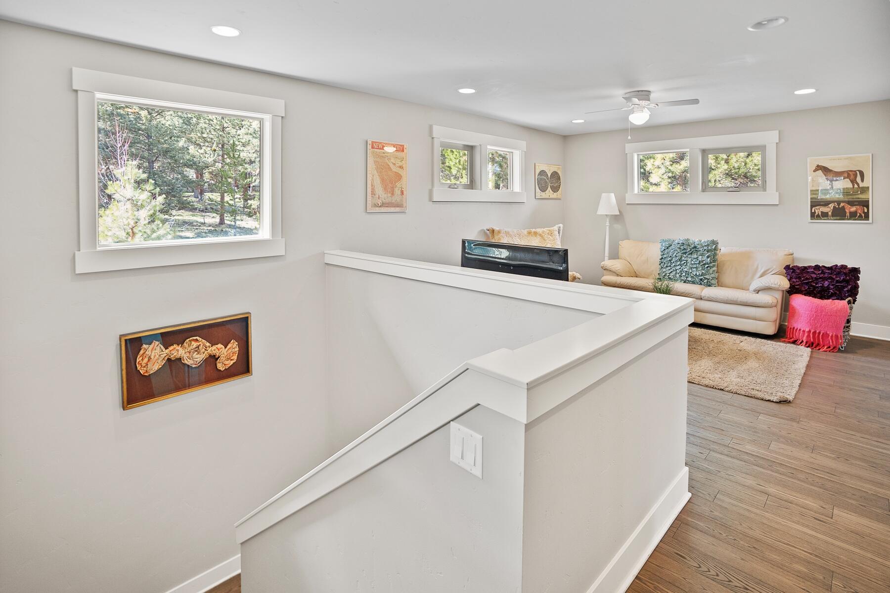 2832 NW McCook Court