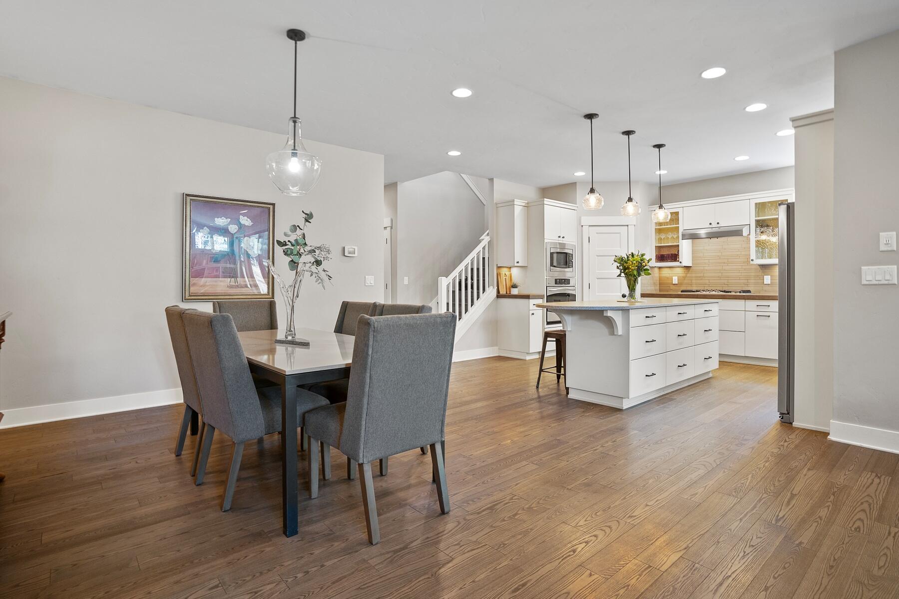 2832 NW McCook Court