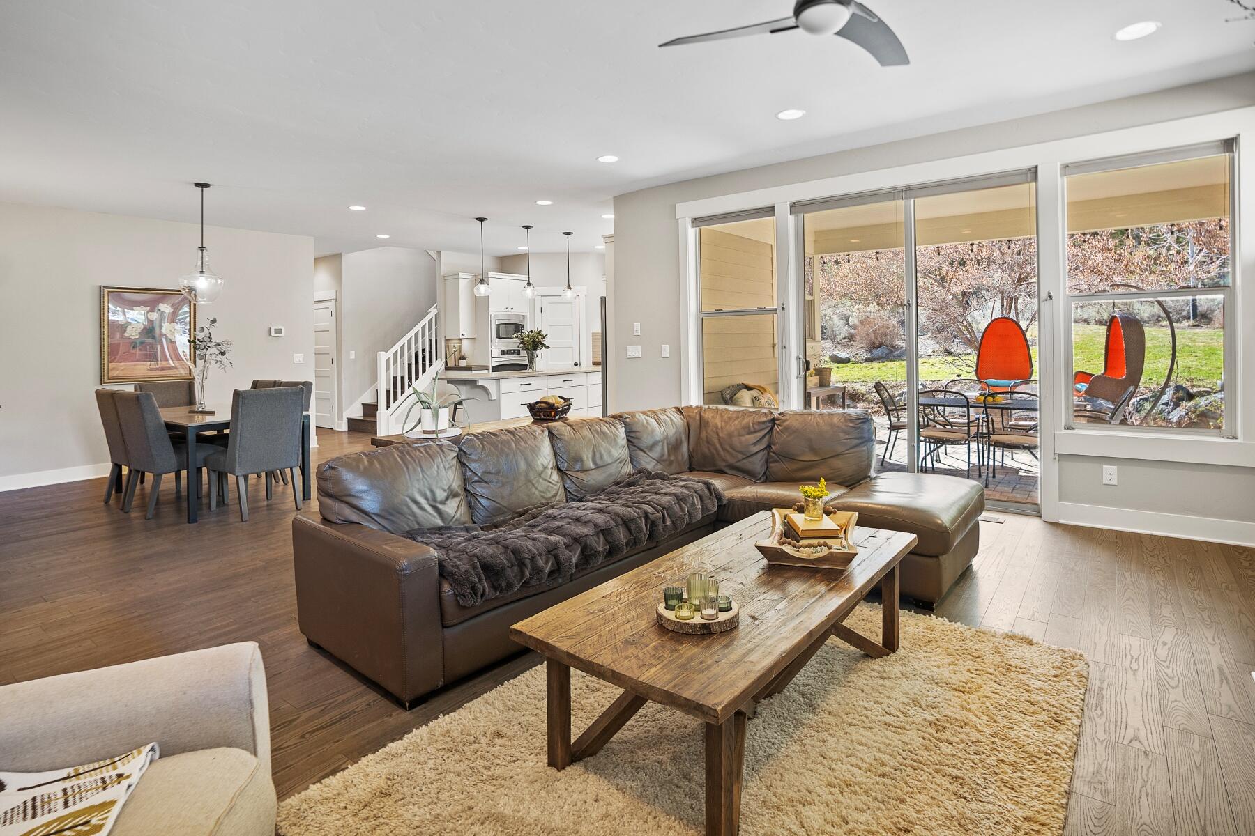 2832 NW McCook Court